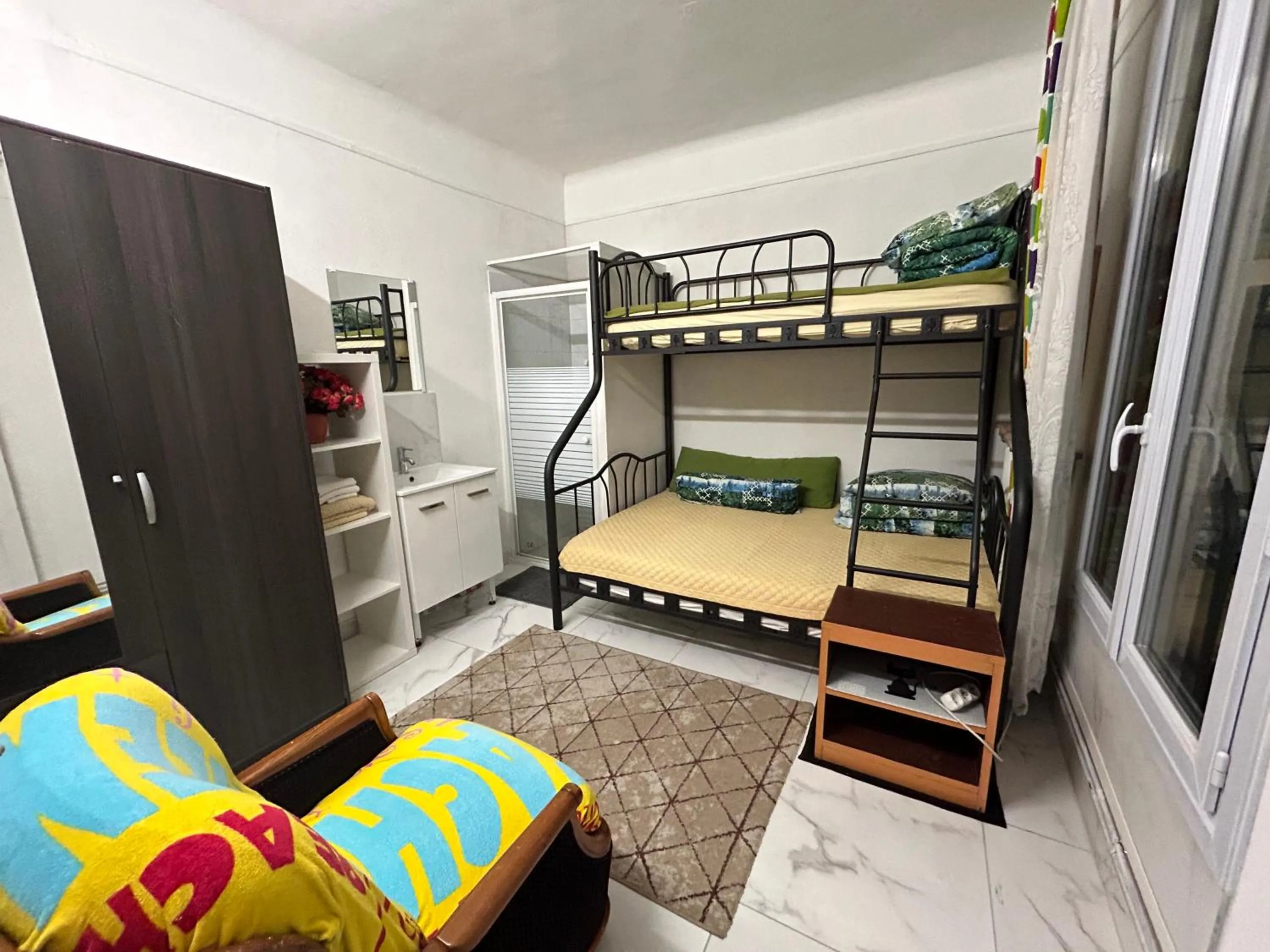 Bed in Hotel Paris Star