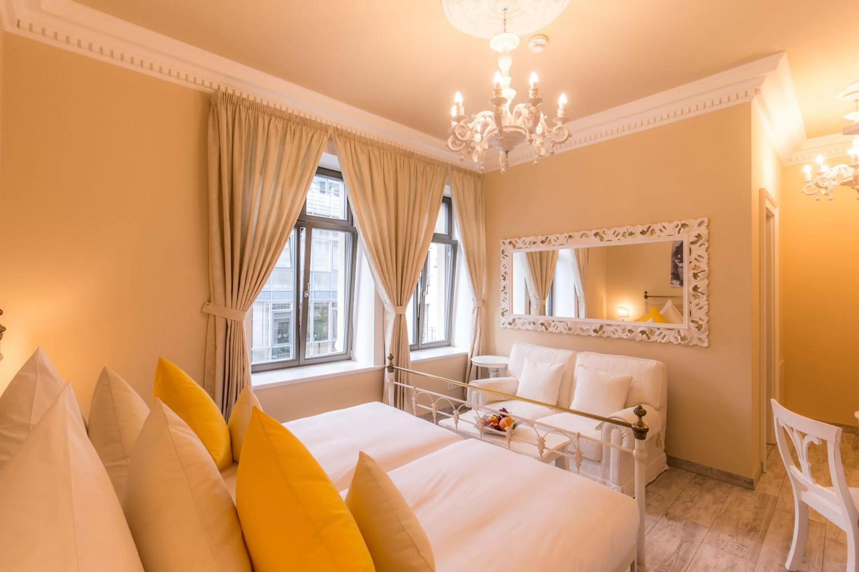 Photo of the whole room, Bed in Grande Albergo Giancarlo