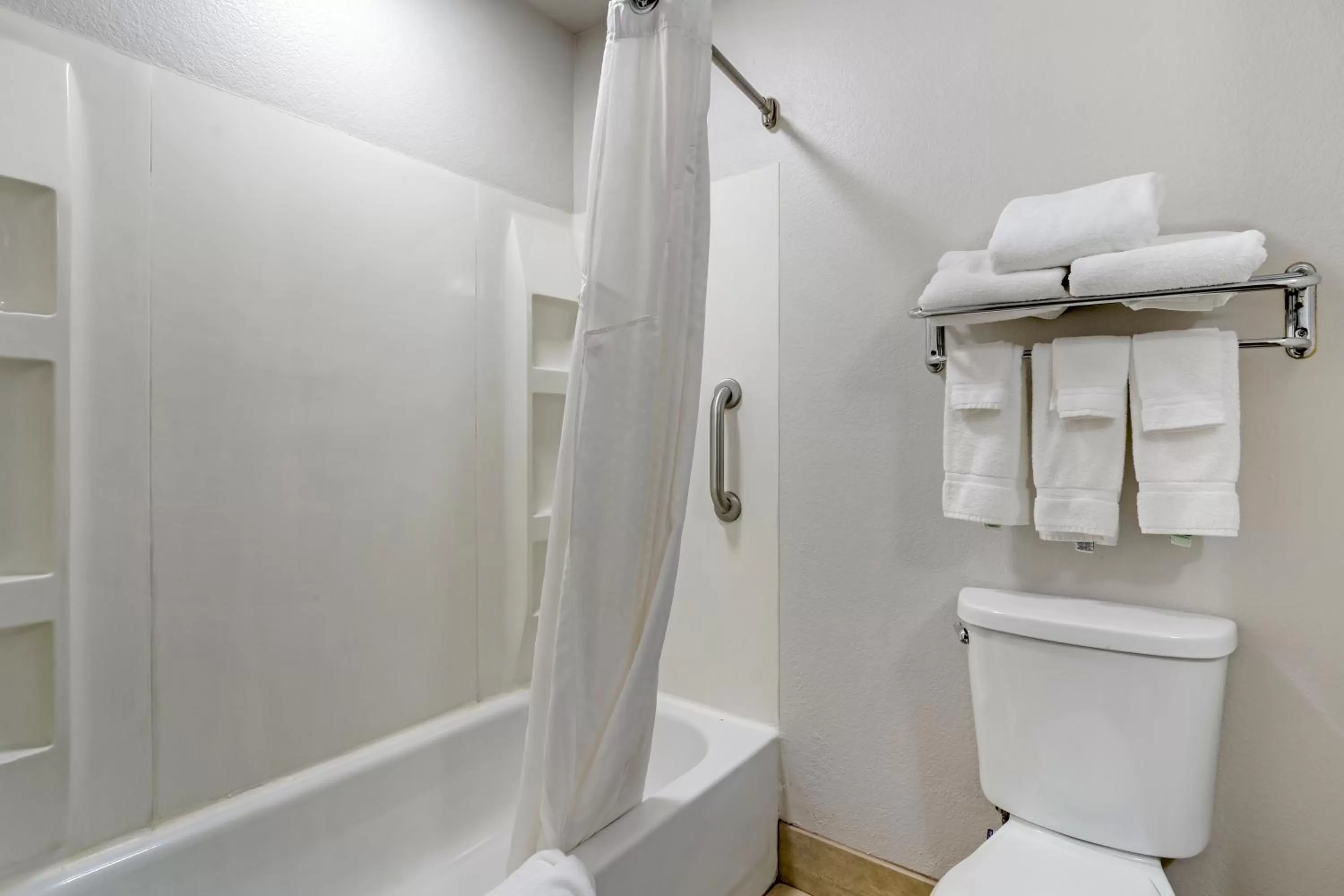 Bathroom in Holiday Inn Express Hotel & Suites - The Villages by IHG