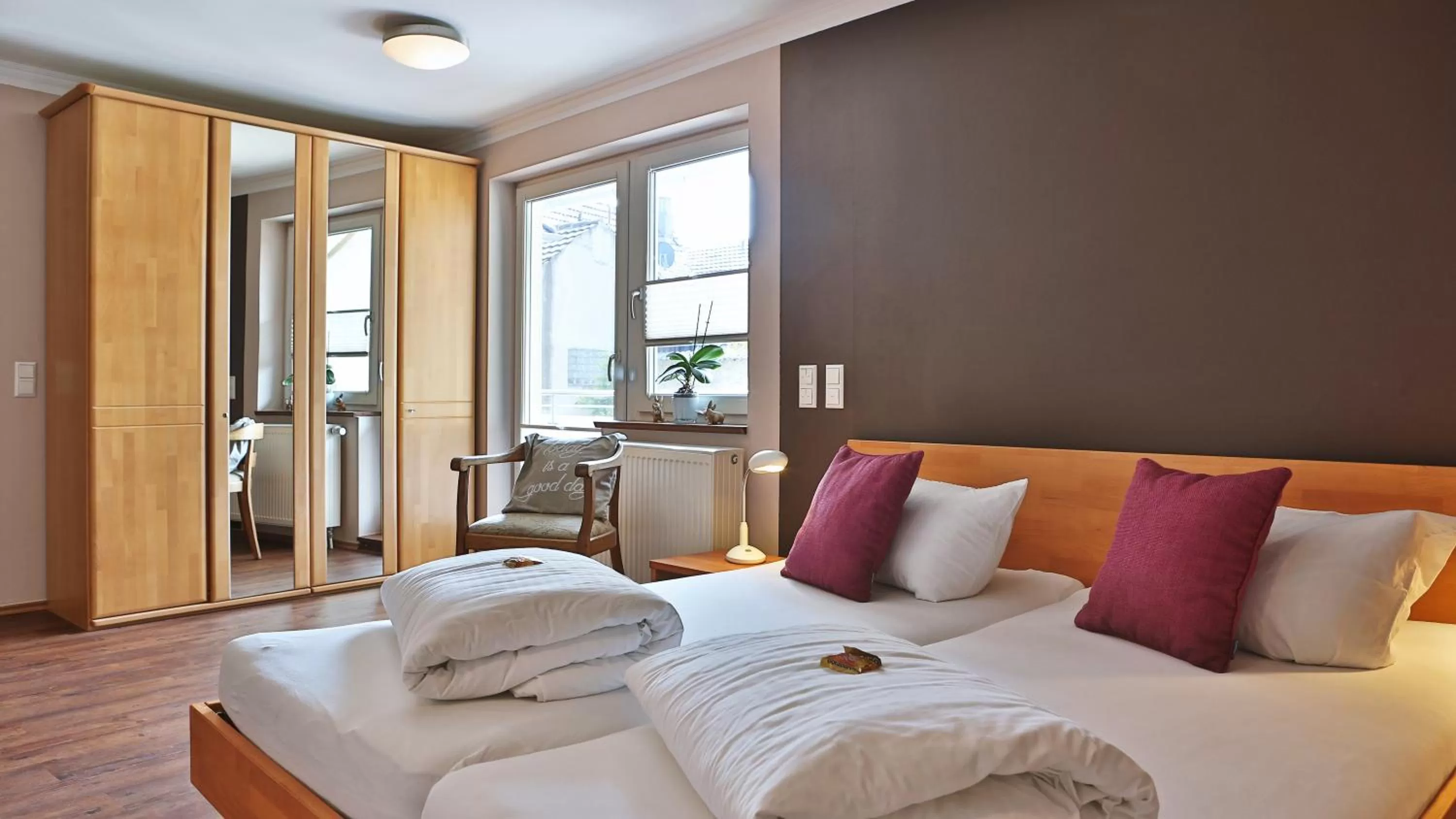 Photo of the whole room, Bed in Burgers Hotel