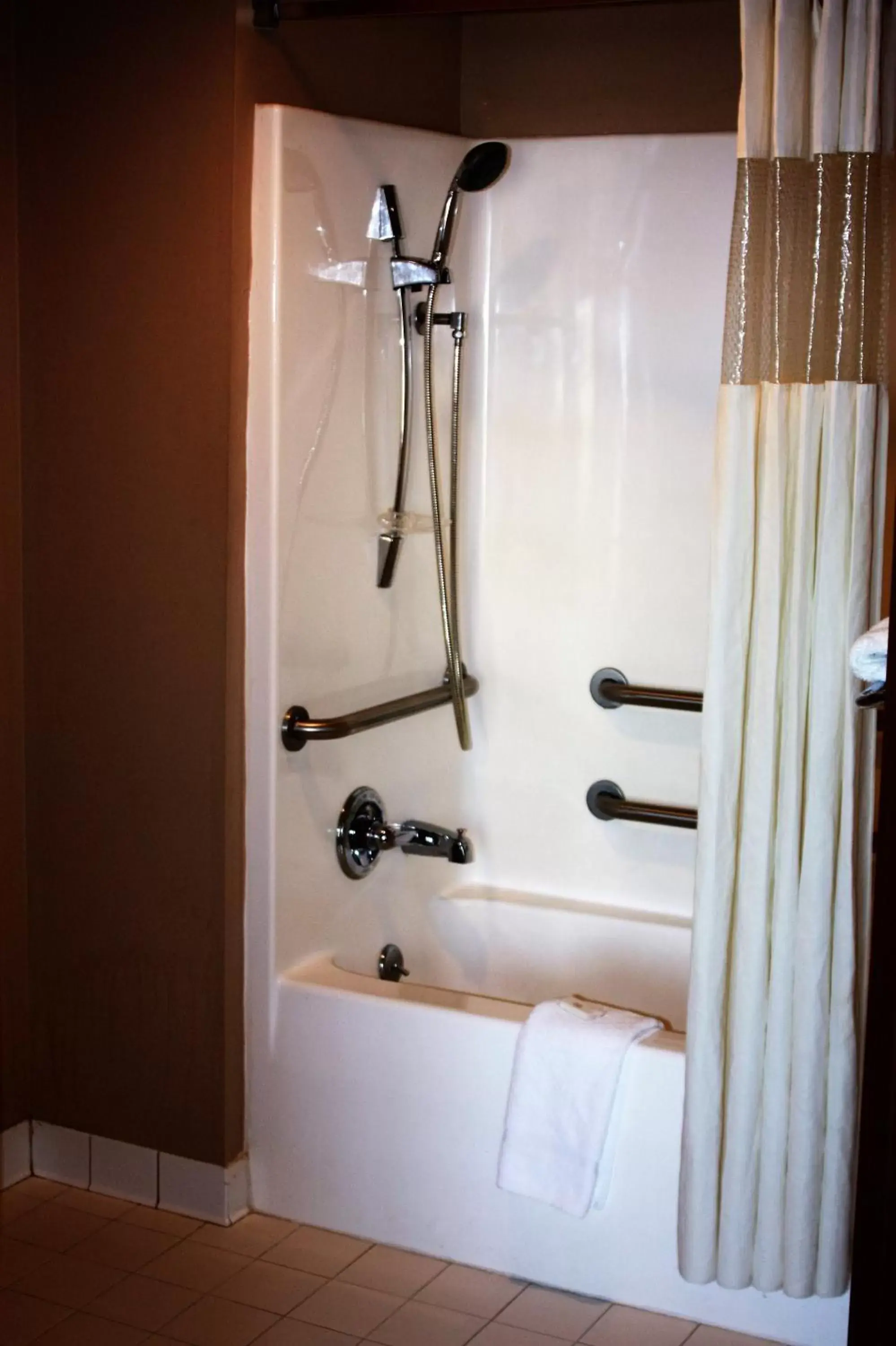 Double Room - Disability Access/Non-Smoking in Baymont by Wyndham Jonesboro Double Room - Disability Access/Non-Smoking in Baymont by Wyndham Jonesboro