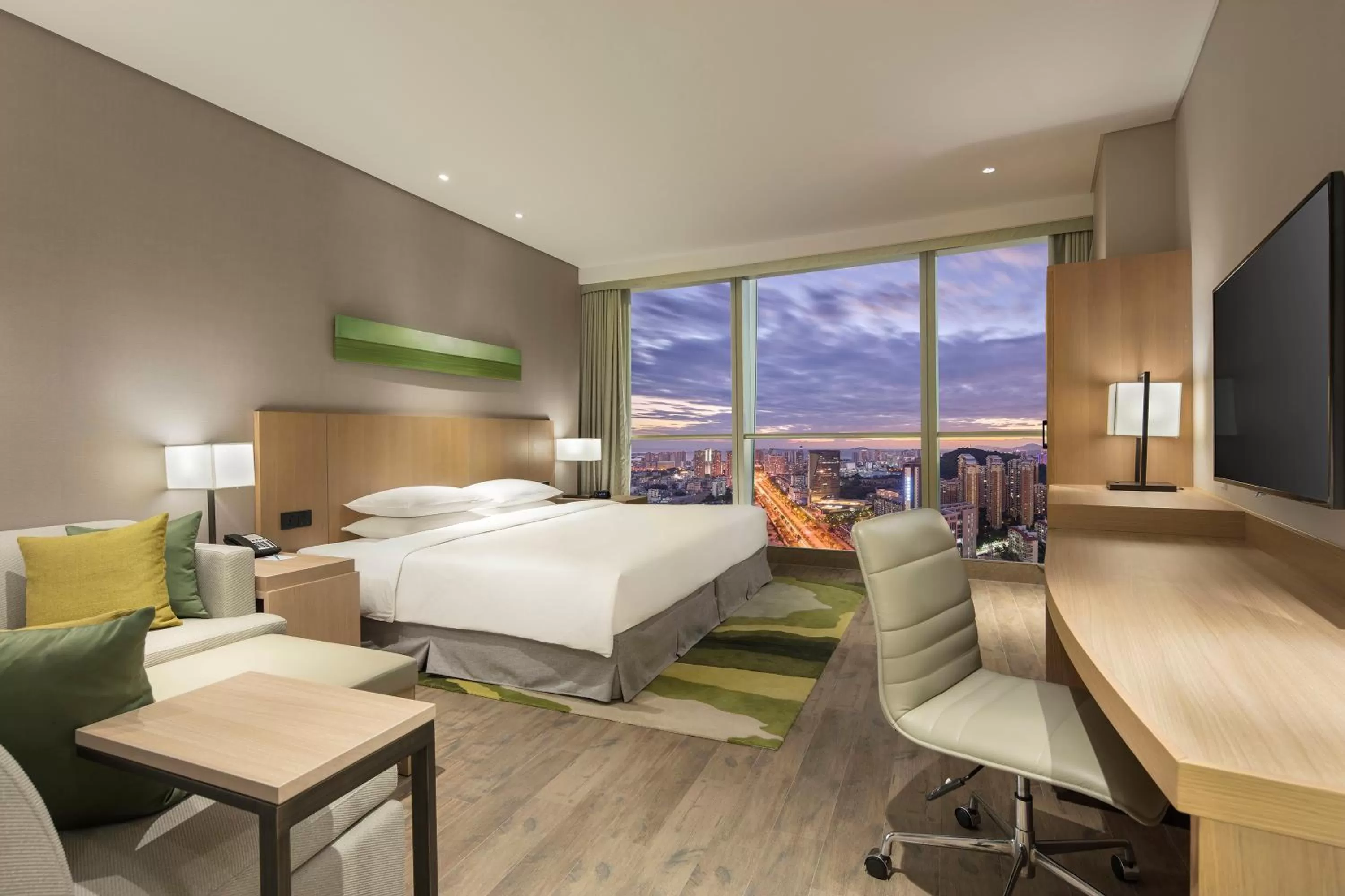 Photo of the whole room, Bed in Hyatt Place Sanya City Center