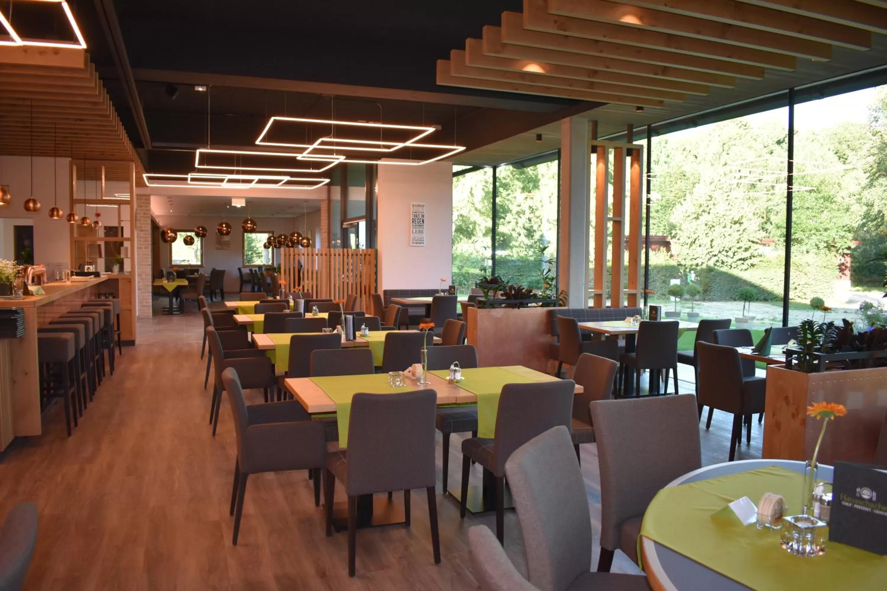 Restaurant/places to eat in Hotel Hausschachen