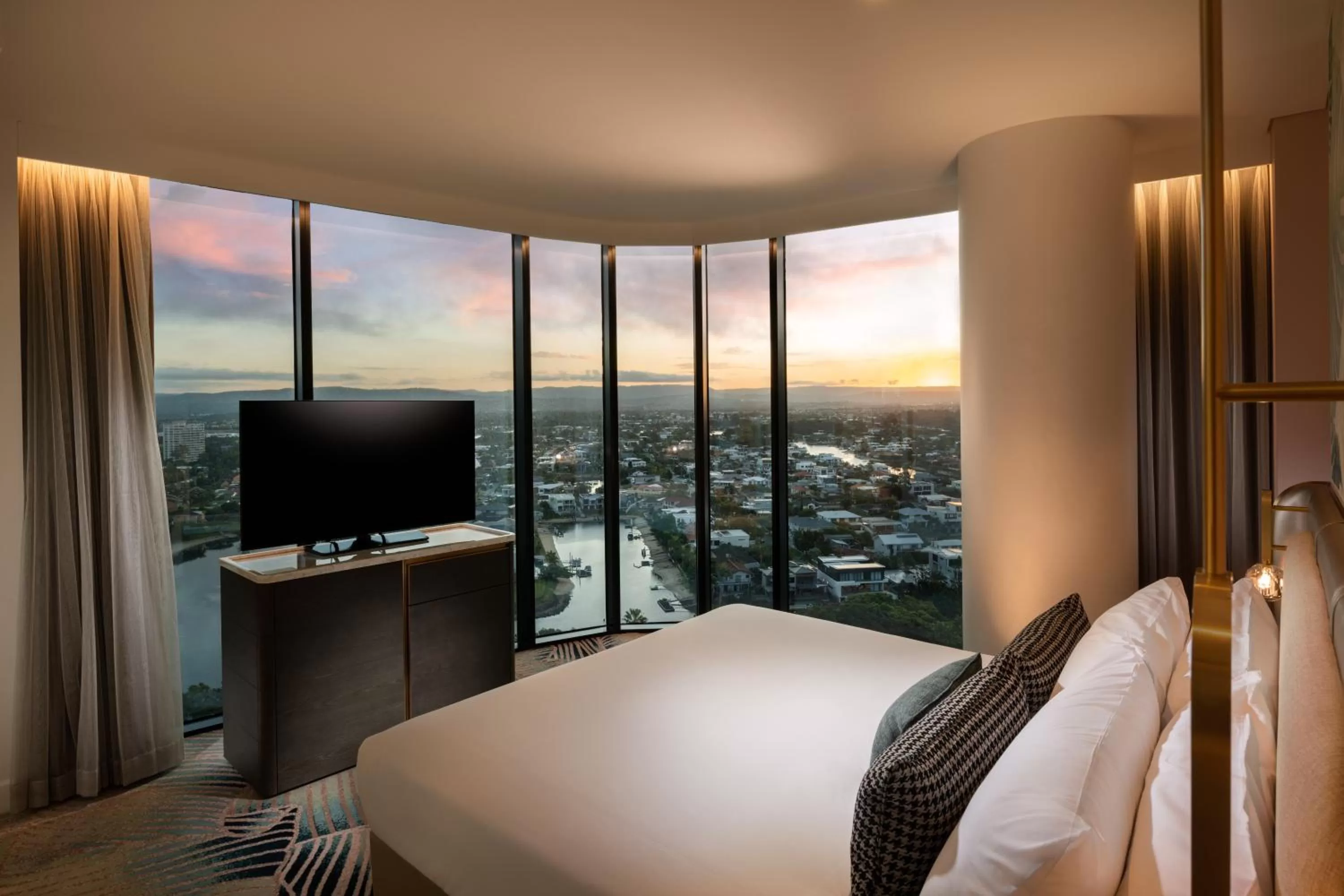 Bedroom, Bed in Dorsett Gold Coast