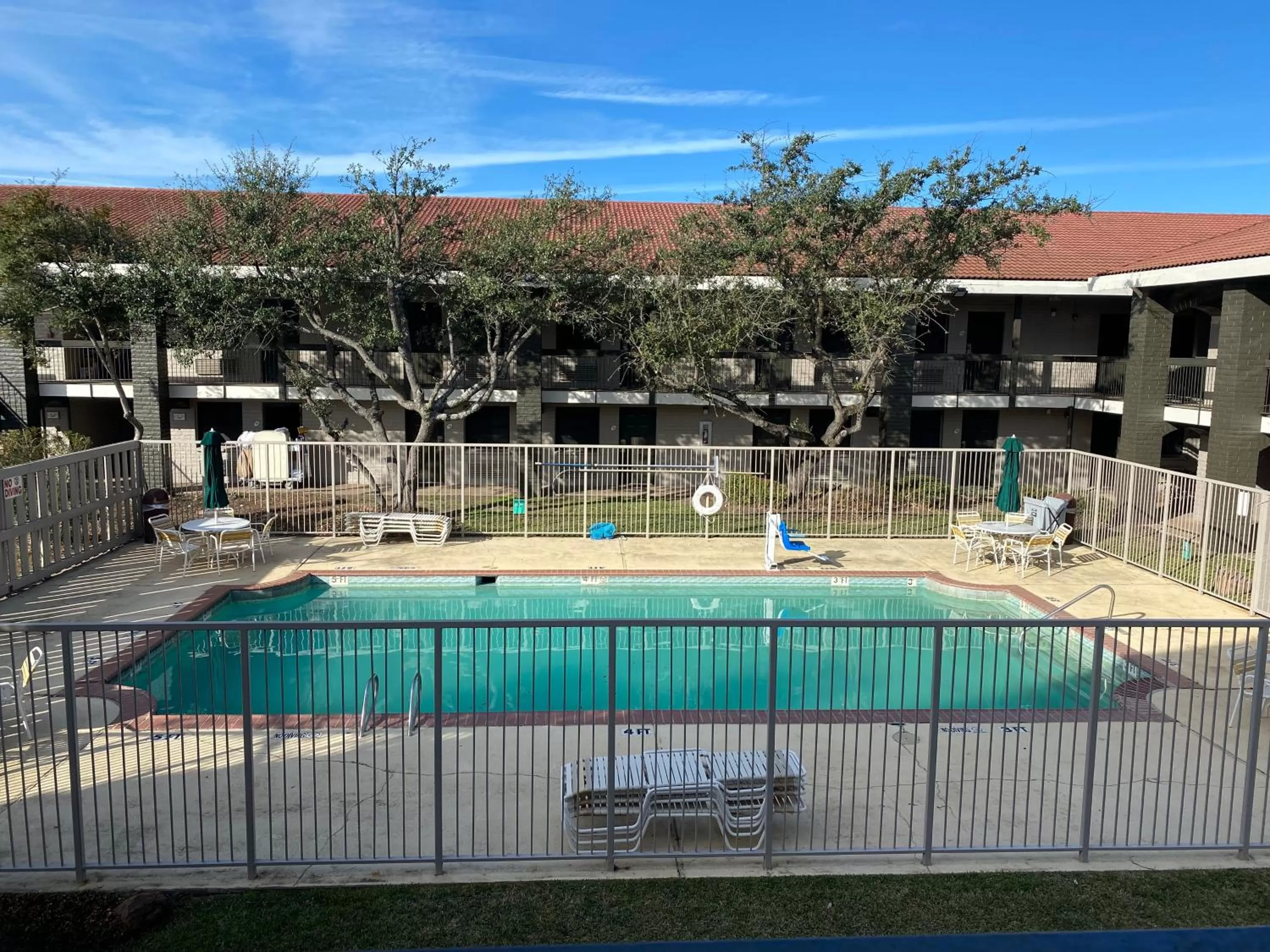 Swimming pool in La Quinta Inn by Wyndham Tyler