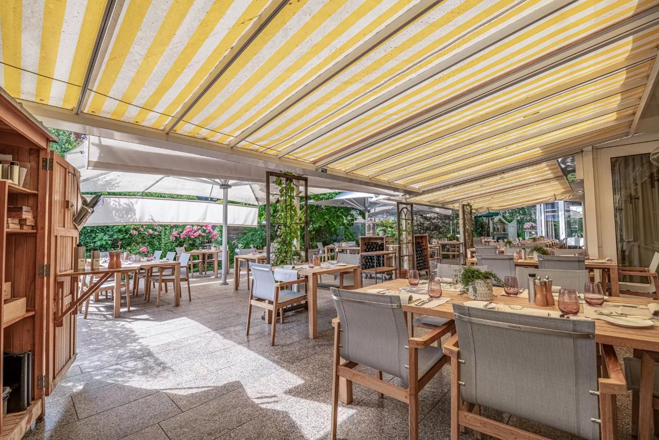 Restaurant/places to eat in Hirschen Erlinsbach Swiss Quality