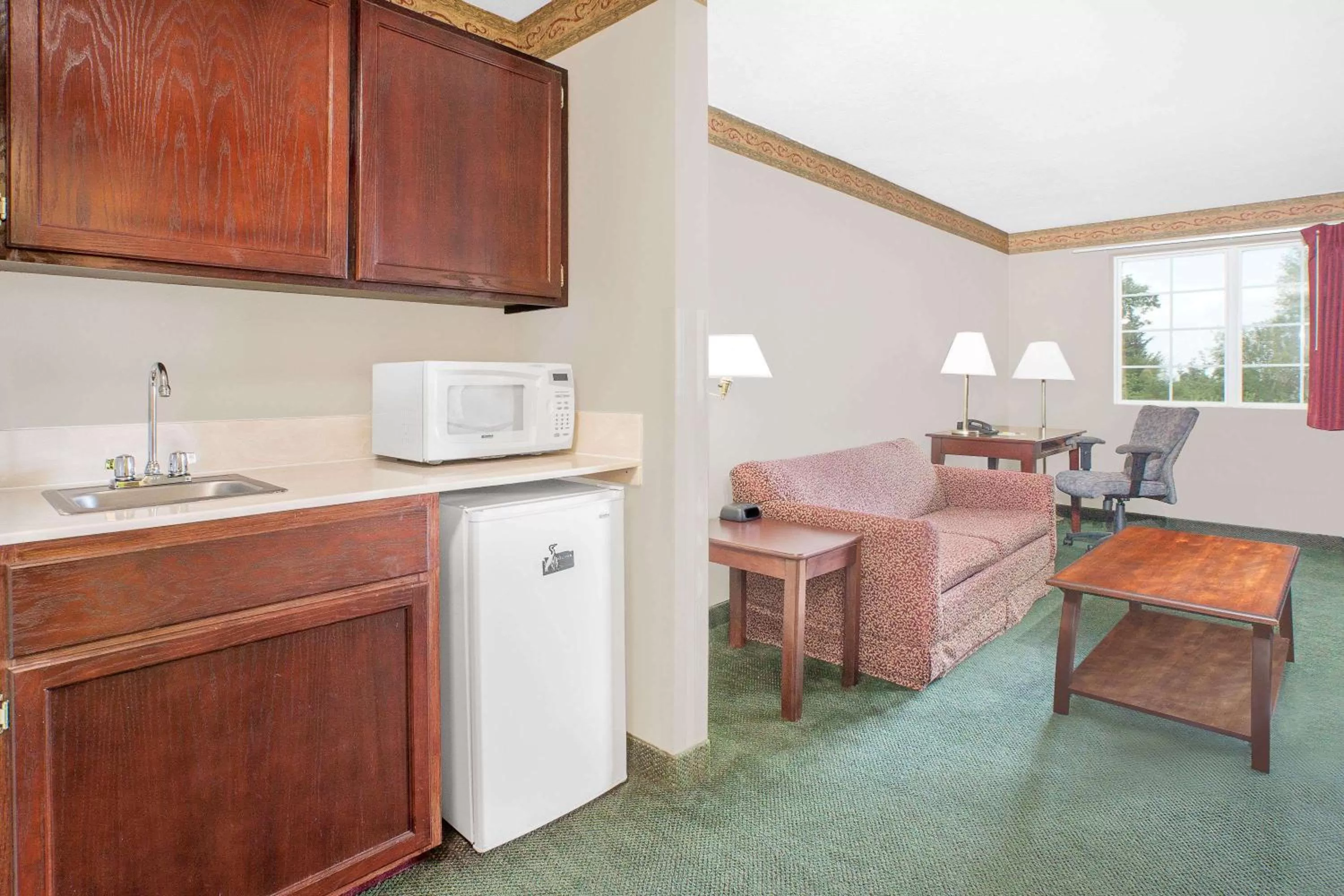 King Studio Suite - Non-Smoking in Days Inn by Wyndham Mountain Home