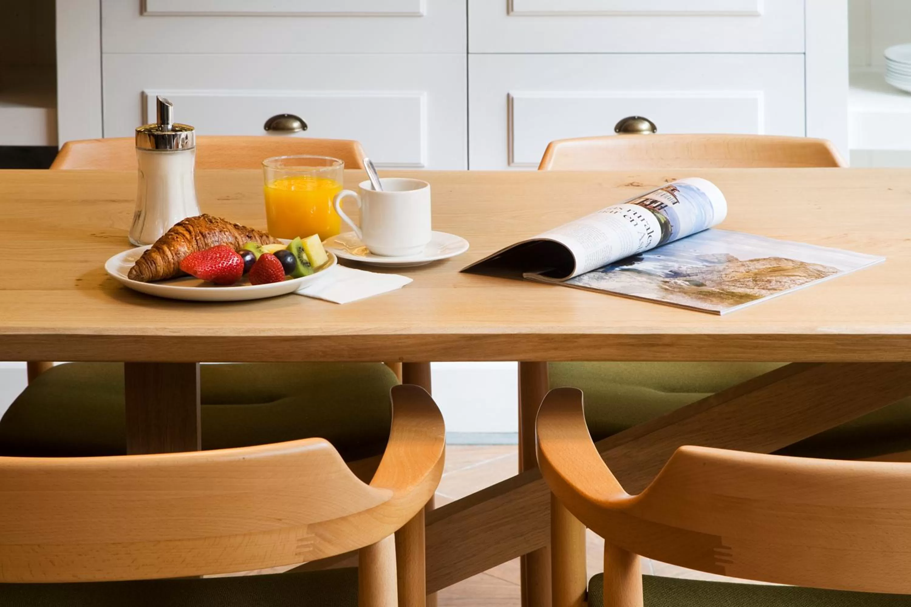 Restaurant/places to eat in Praktik Bakery