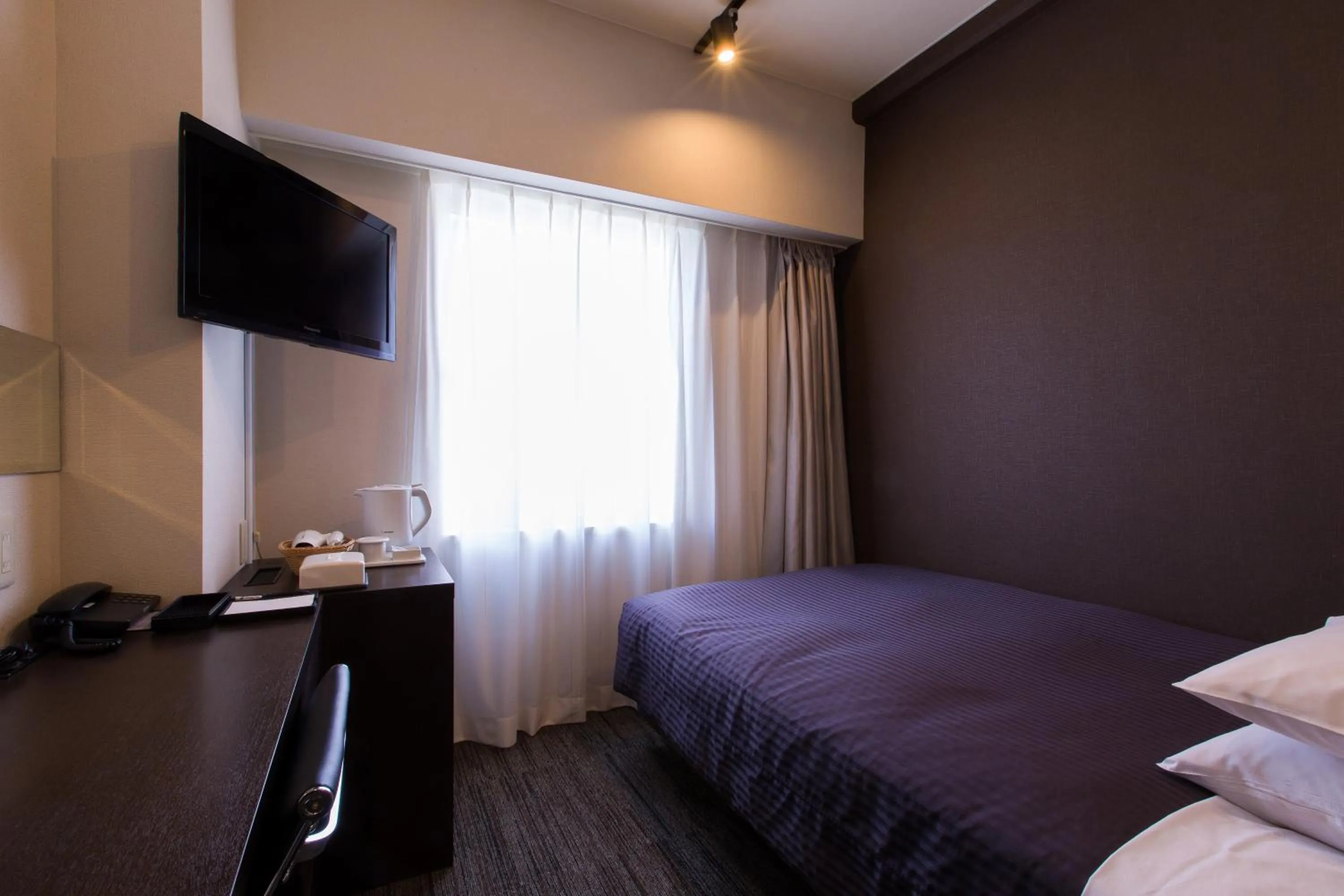 Photo of the whole room, Bed in Ochanomizu Inn