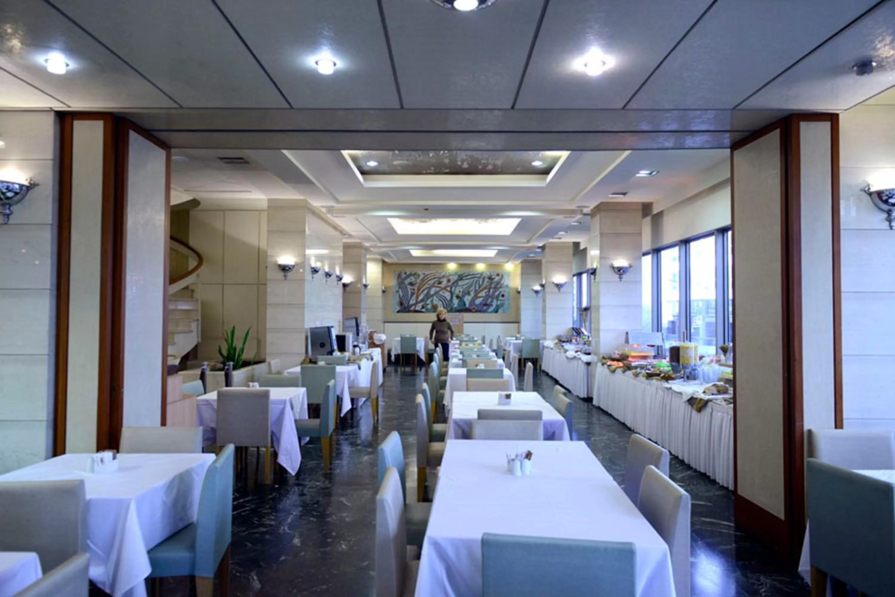 Coffee/tea facilities in Dorian Inn - Sure Hotel Collection by Best Western