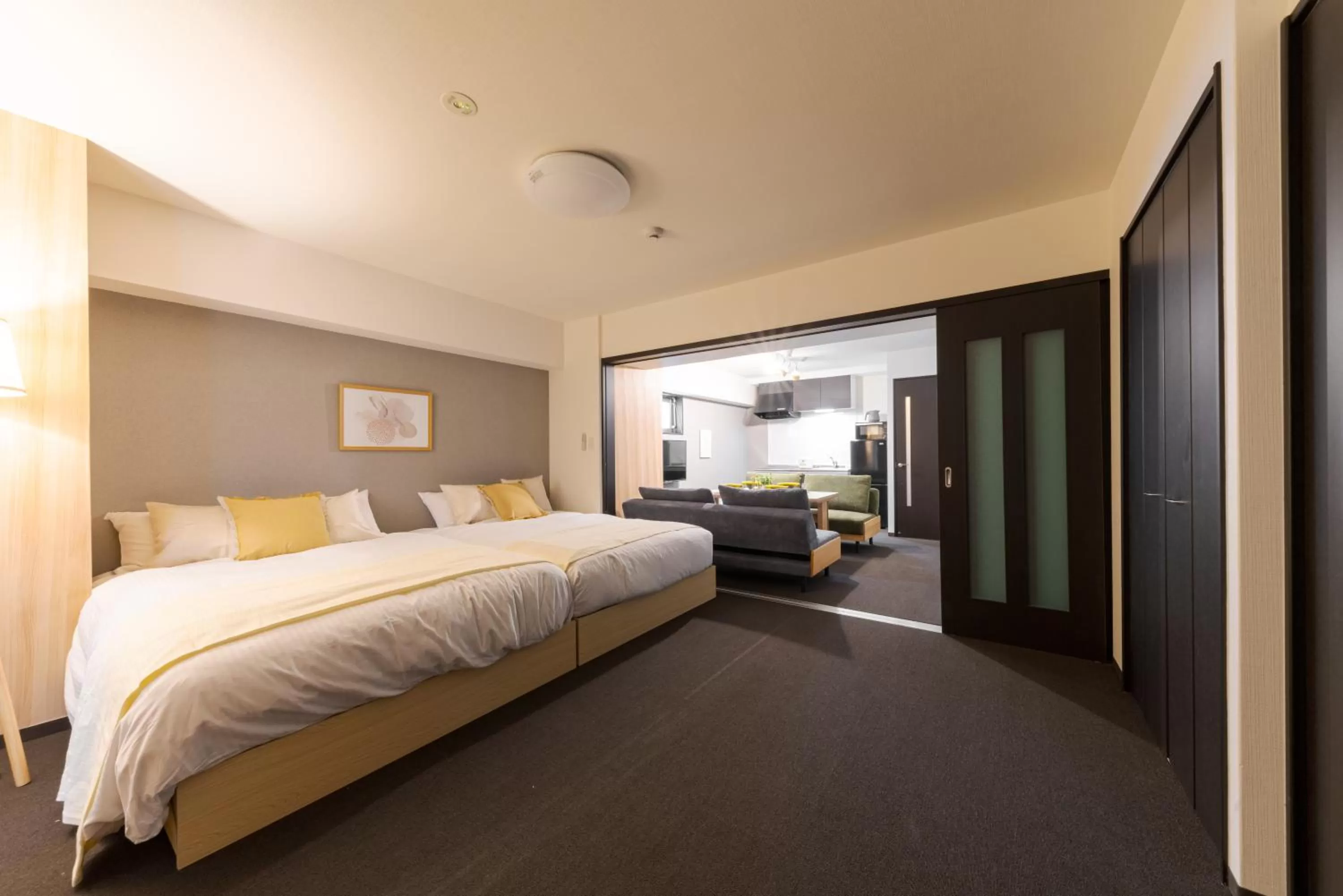 TAKUTO STAY SAKAISUJI-HOMMACHI