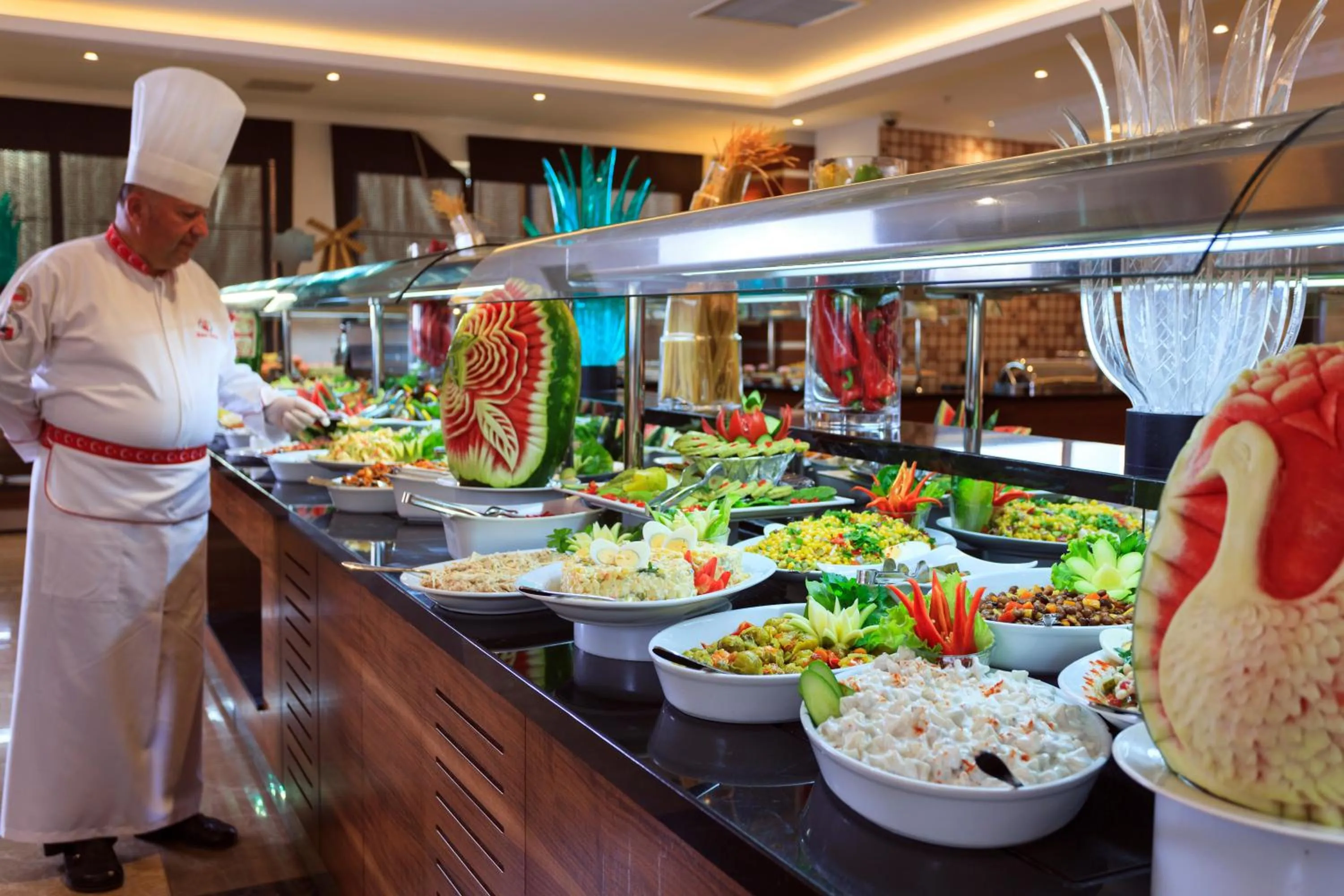 Restaurant/places to eat in Diamond Hill Resort Hotel