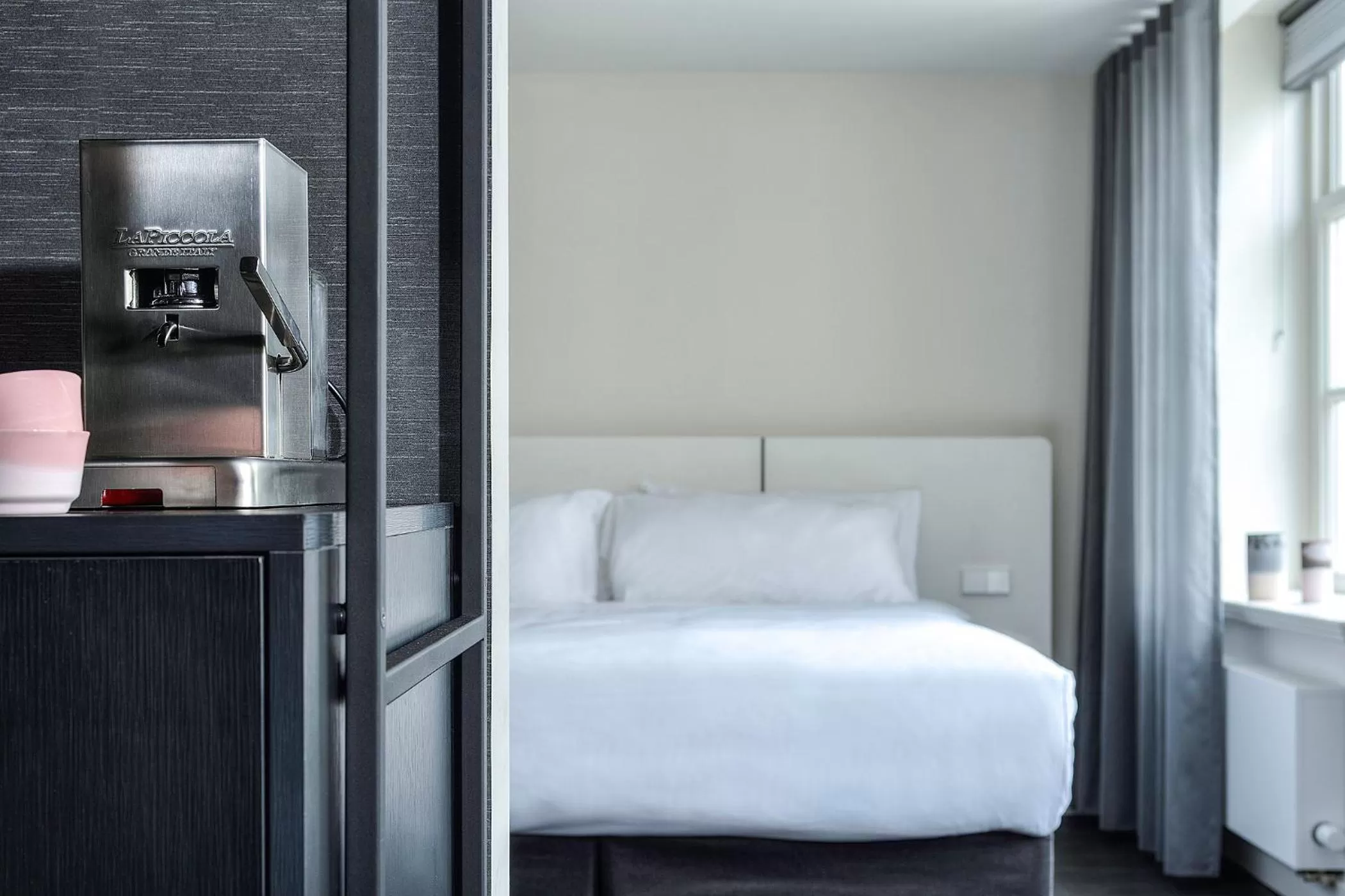 Coffee/tea facilities, Bed in Kazerne Hotel - Member of Design Hotels