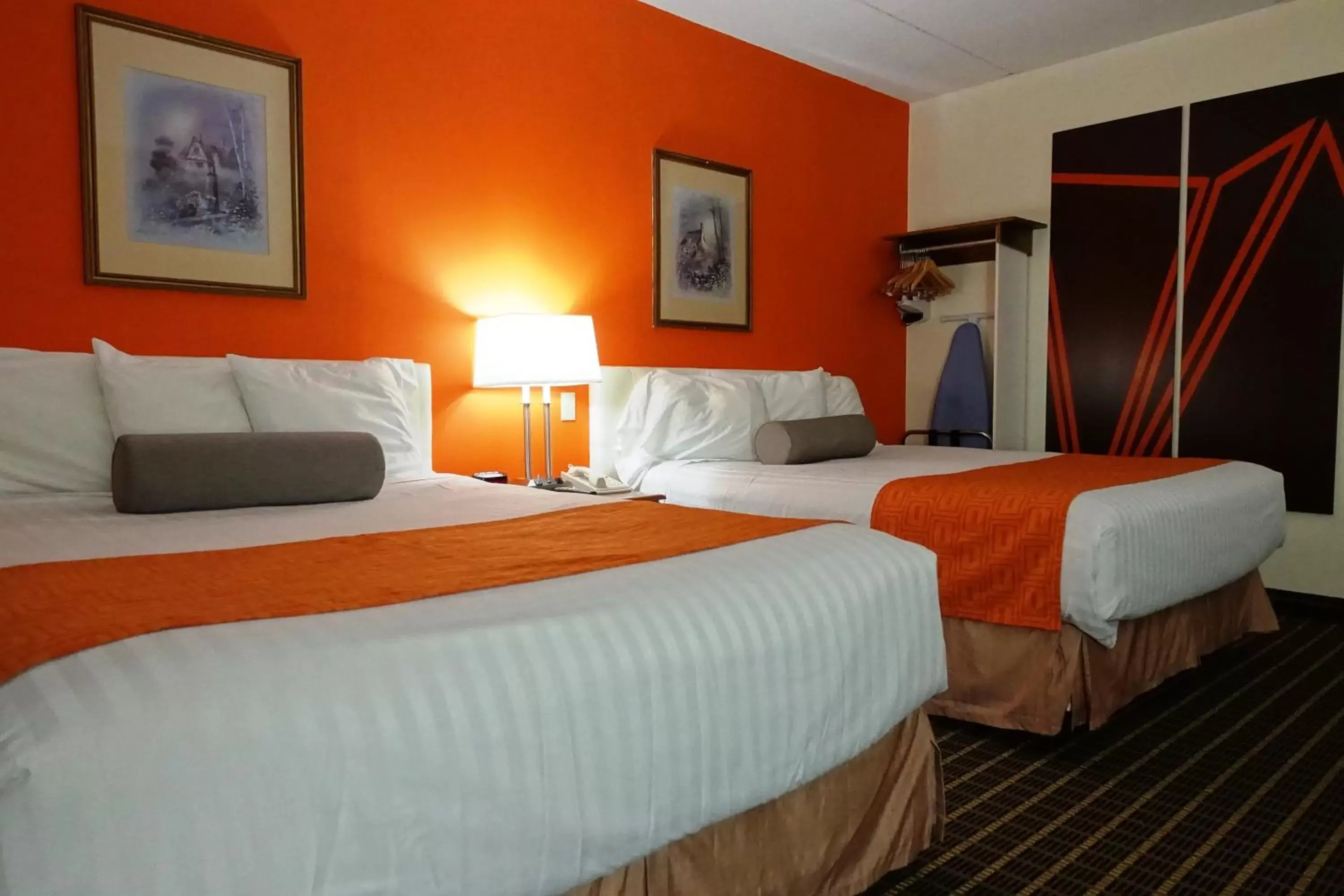 Howard Johnson by Wyndham Tillsonburg Howard Johnson by Wyndham Tillsonburg