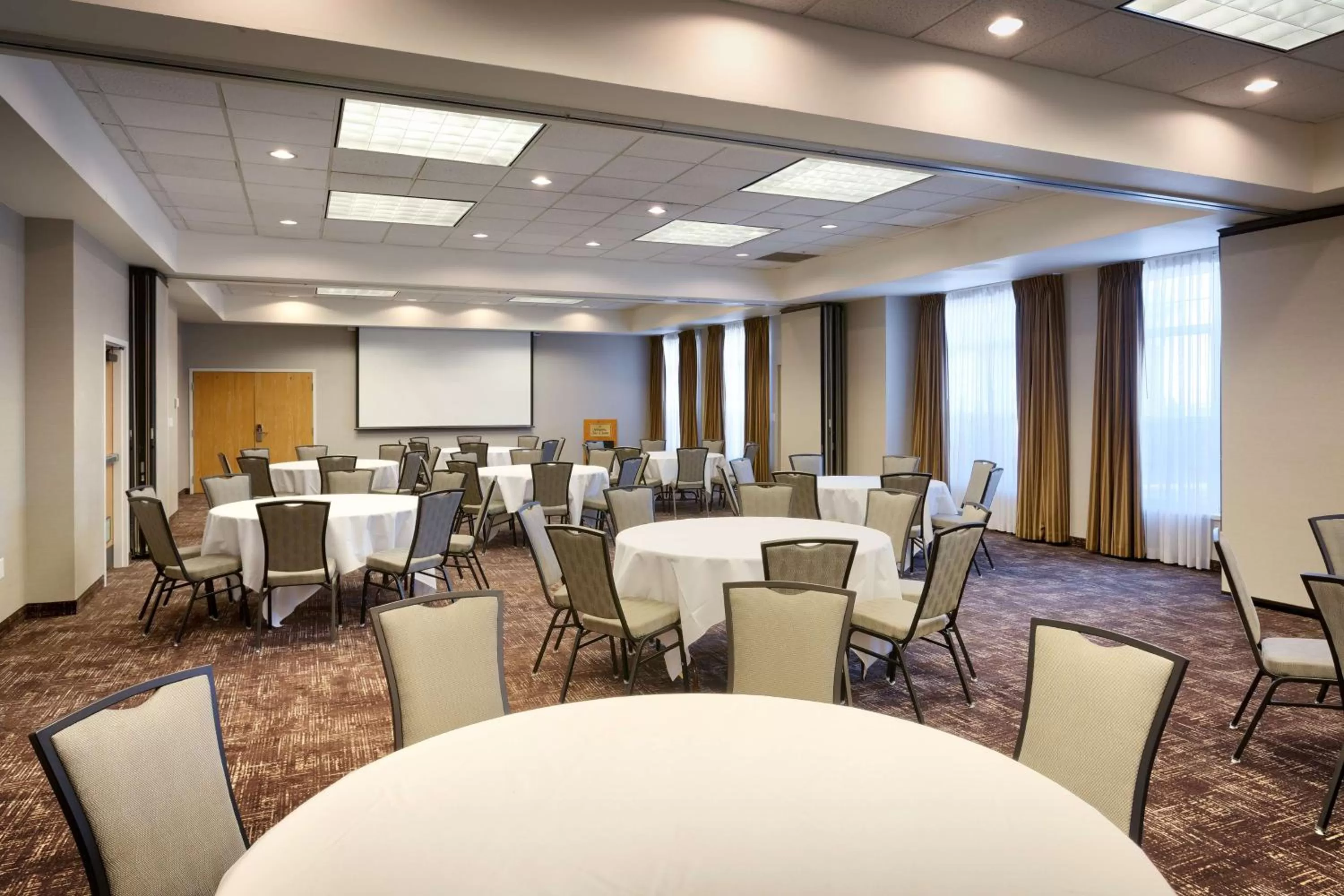 Meeting/conference room in Hampton Inn & Suites Orem/Provo