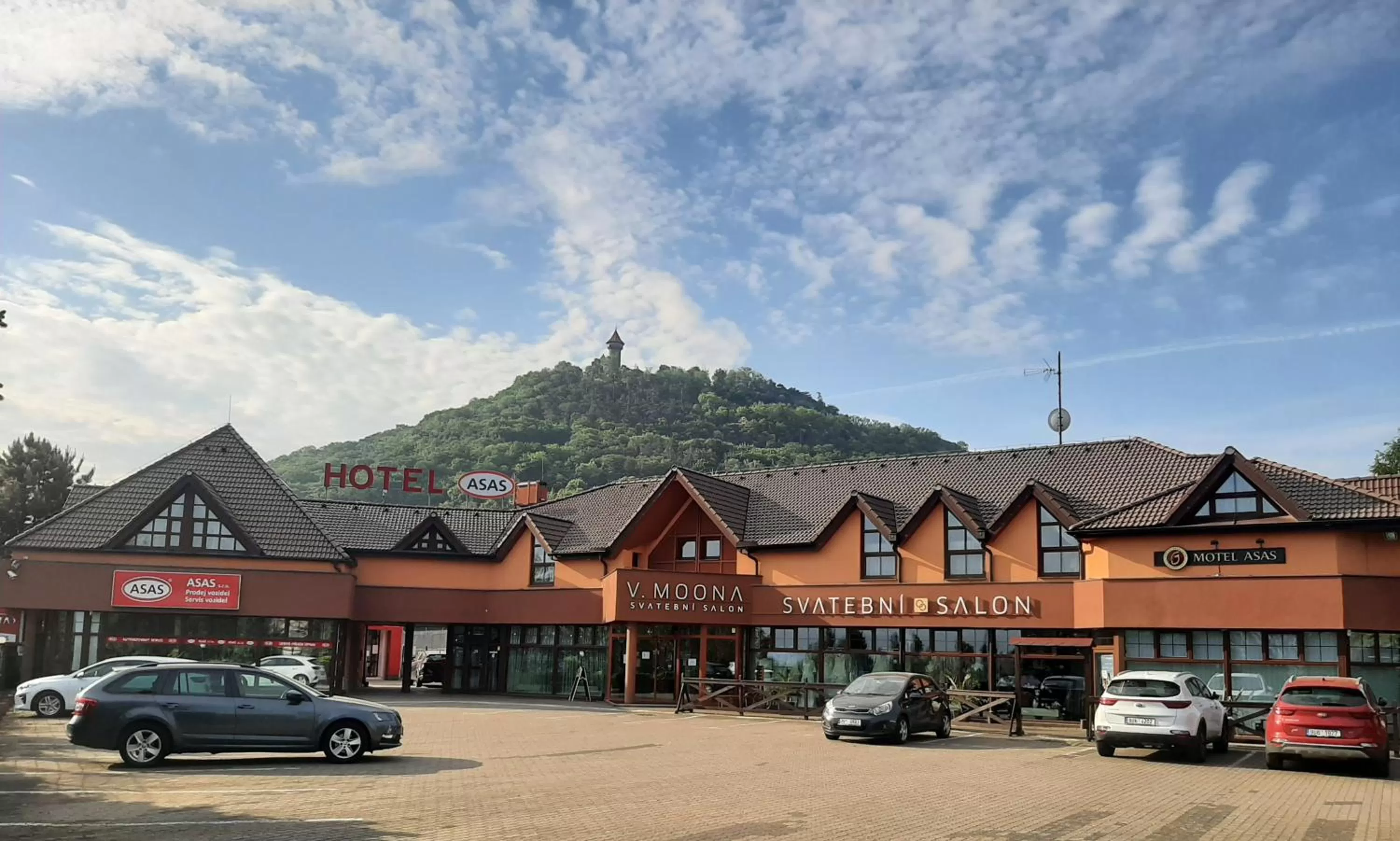 Property building in garni Hotel ASAS***