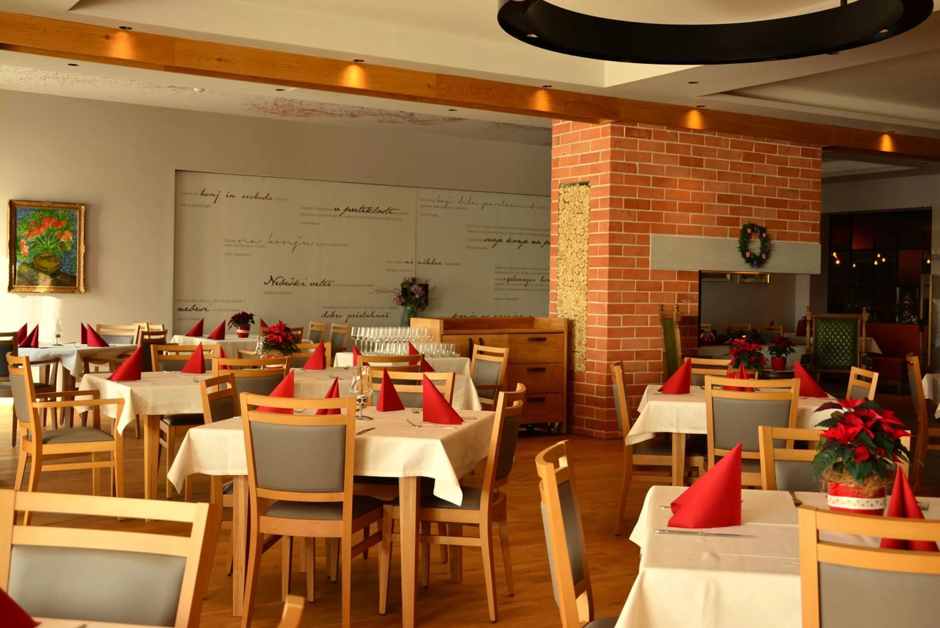 Restaurant/places to eat in Hotel Dolenjc