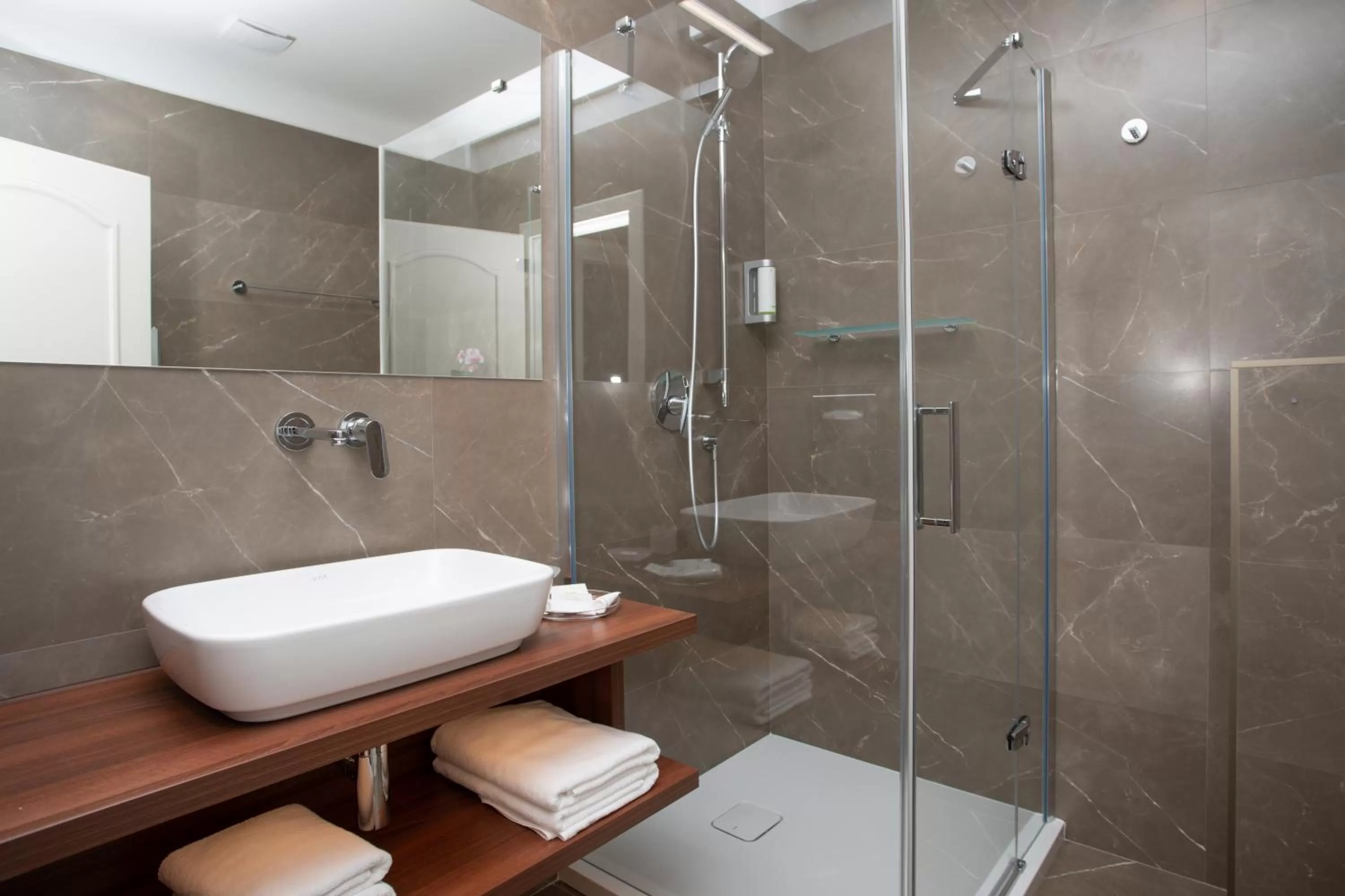 Bathroom in Hotel Anna