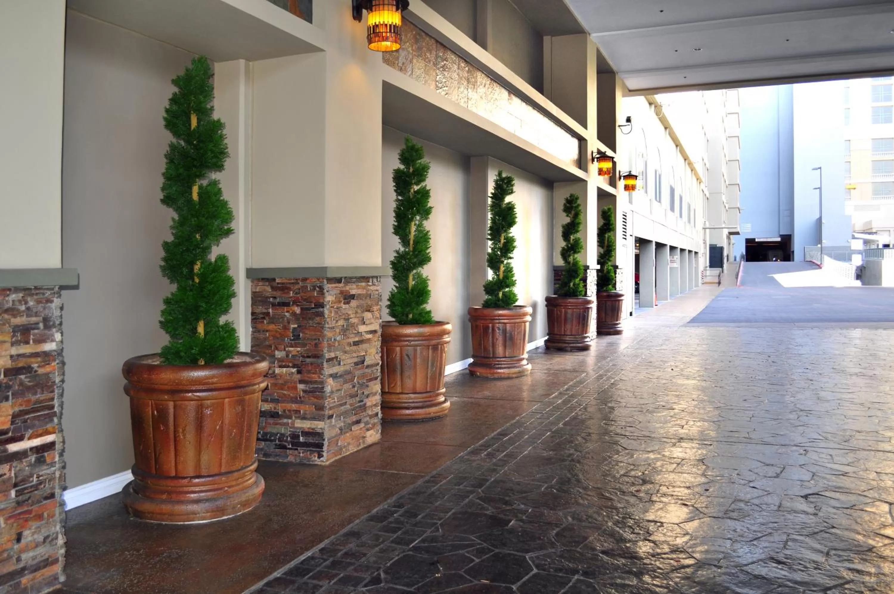 Facade/entrance in Jockey Club Suites