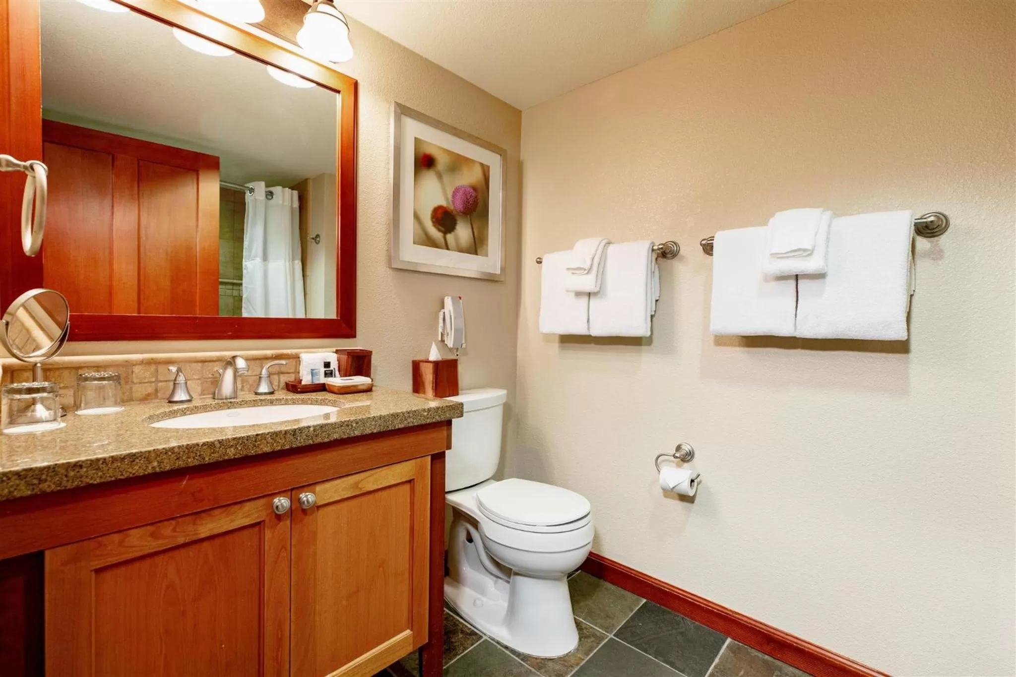 Bathroom in Everline Resort & Spa