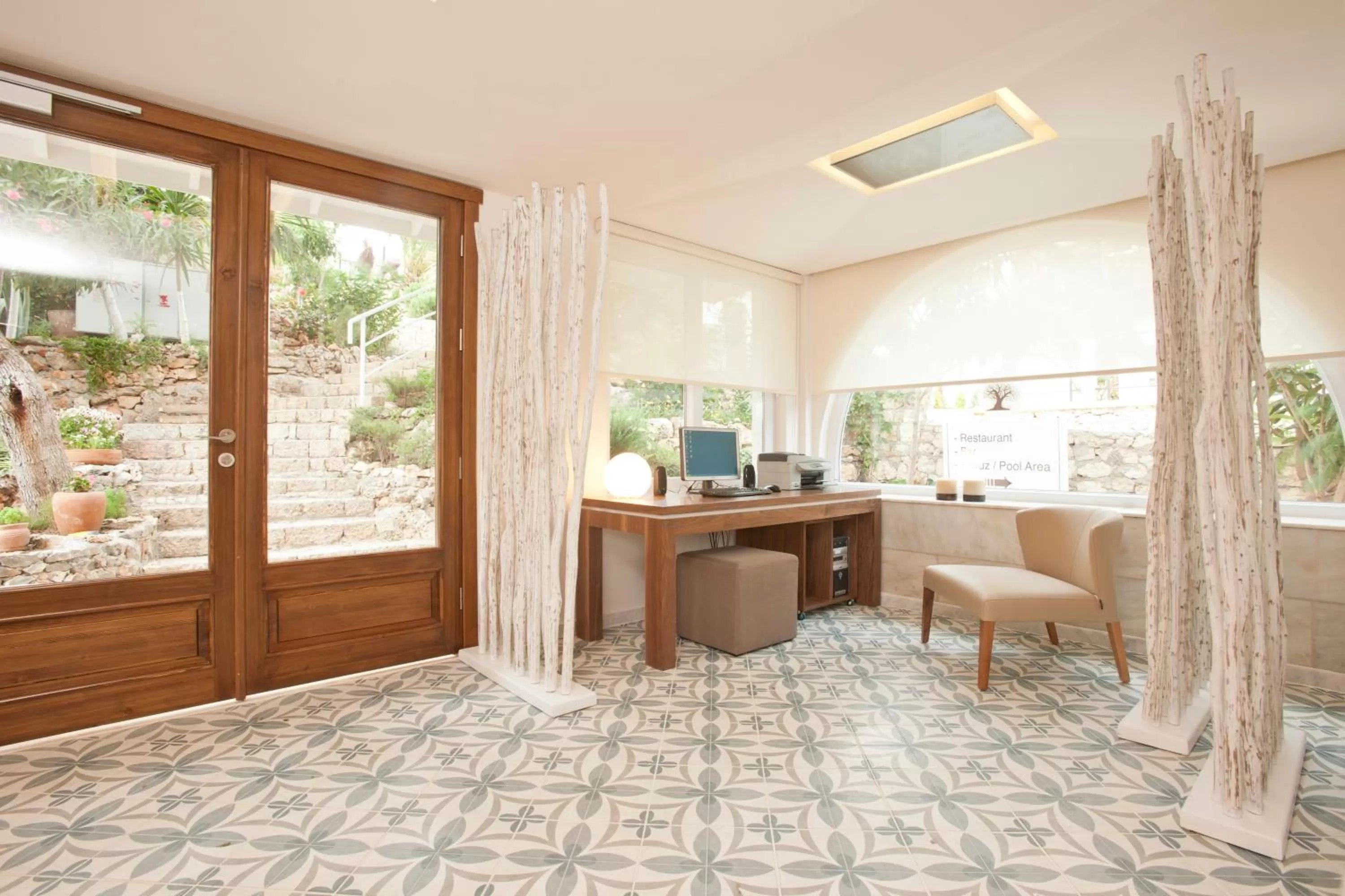 Facade/entrance in Olea Nova Hotel