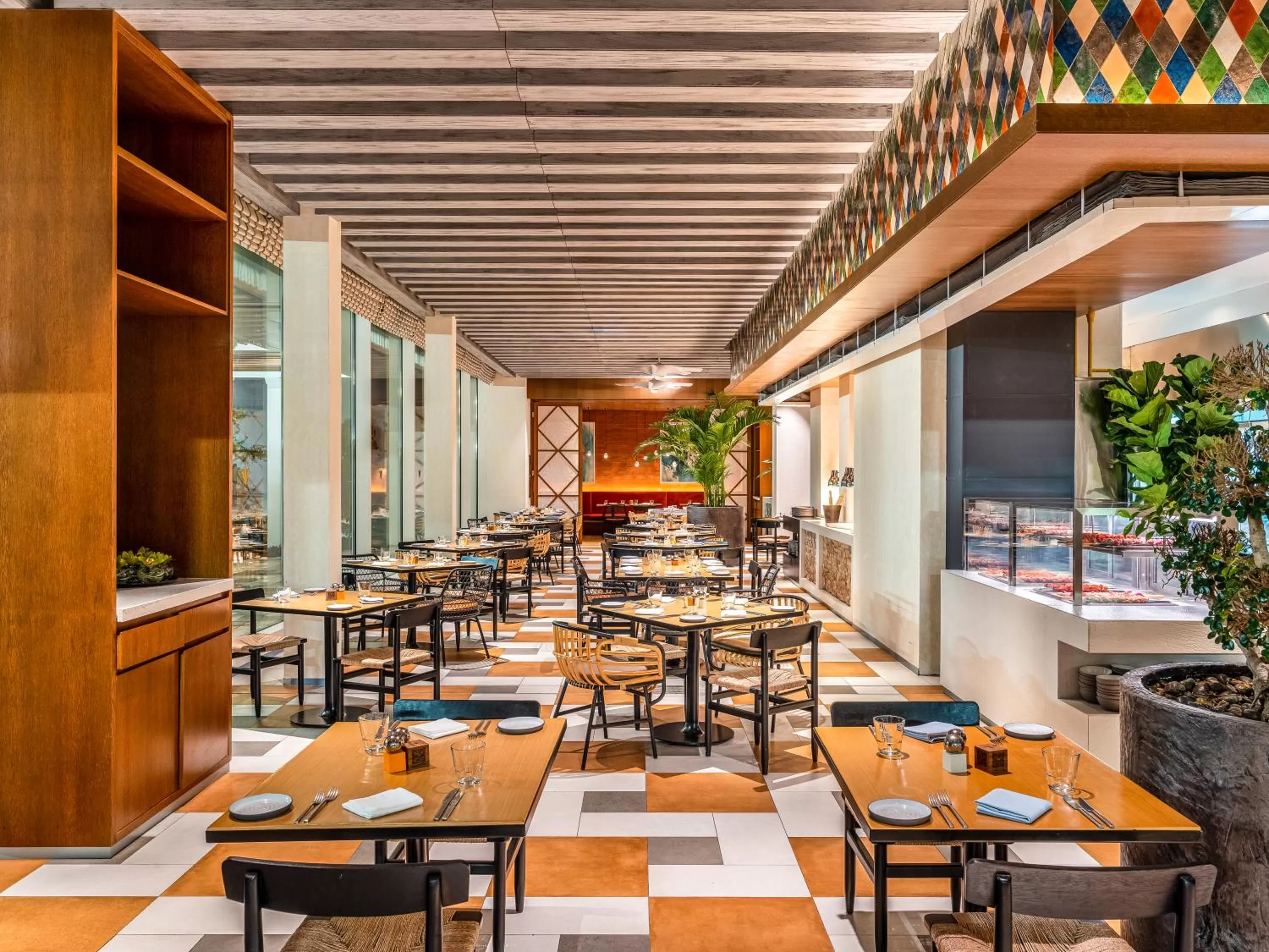 Restaurant/places to eat in Rixos Gulf Hotel Doha