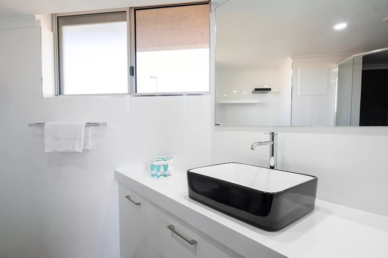 Bathroom in ULTIQA Points North