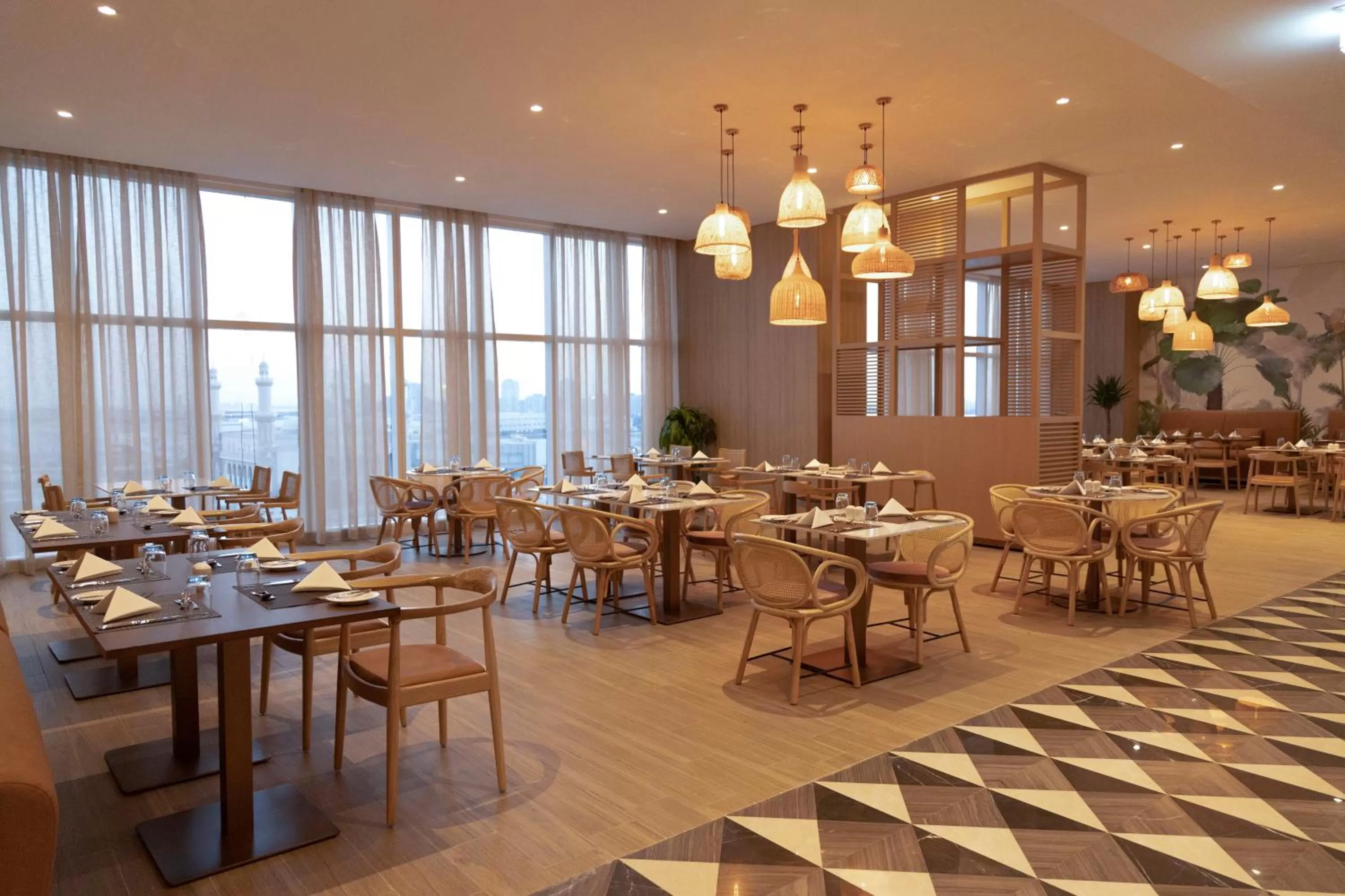 Restaurant/places to eat in Novotel Jumeirah Village Triangle