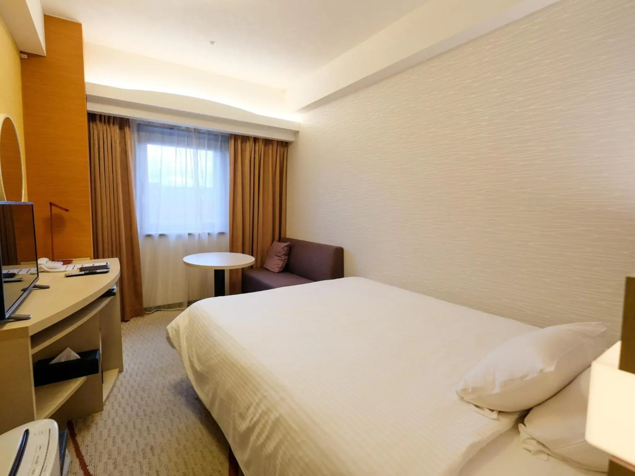 Standard Double Room with Small Double Bed - single occupancy - Non-Smoking in Hotel Buena Vista Standard Double Room with Small Double Bed - single occupancy - Non-Smoking in Hotel Buena Vista