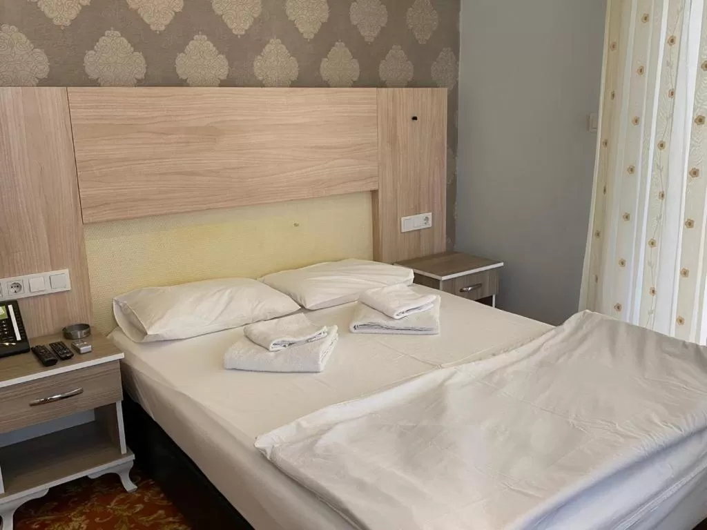 Photo of the whole room, Bed in Sakran Hotel