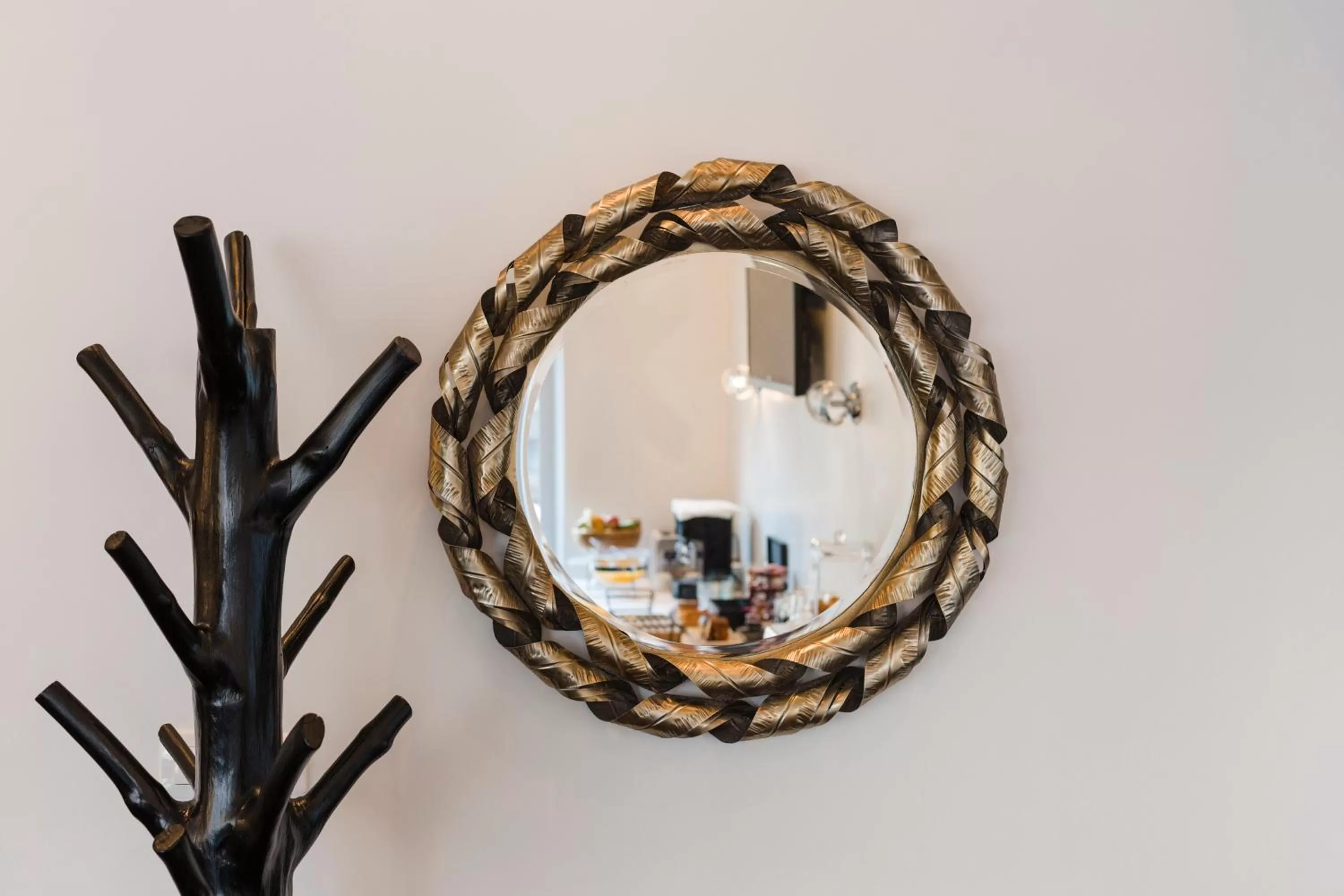 Decorative detail in Le Saint Louis