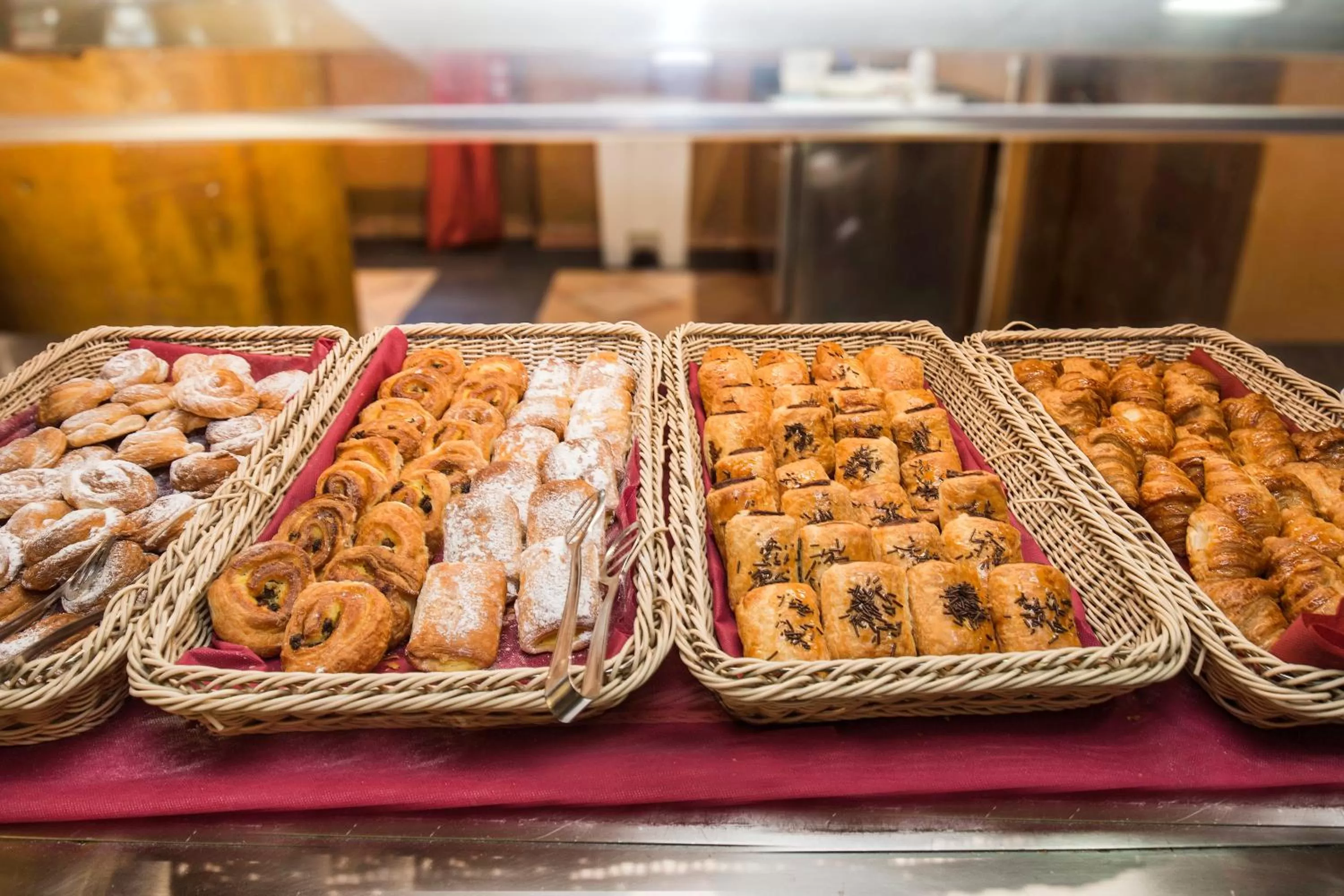 Breakfast in Hotel Màgic Ski by Nexta