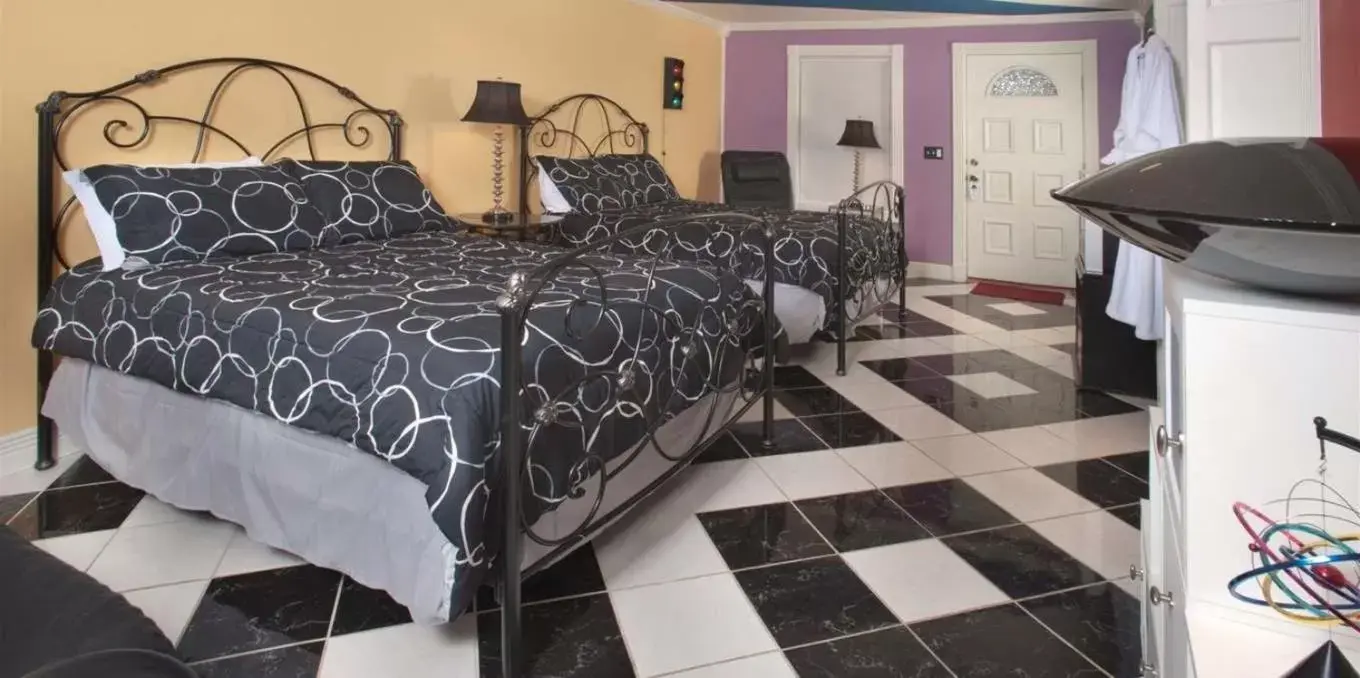 Double Room with Extra Bed in Mountain Quest Inn Double Room with Extra Bed in Mountain Quest Inn