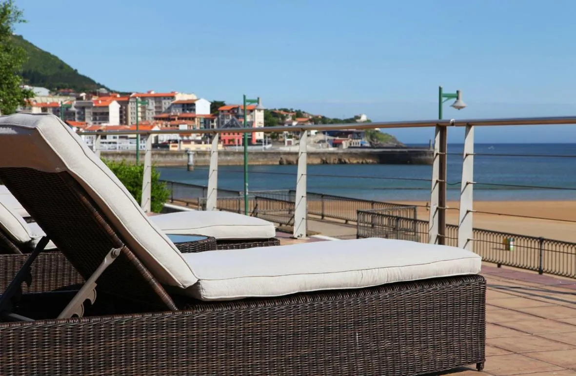 Balcony/Terrace in Hotel Metrokua