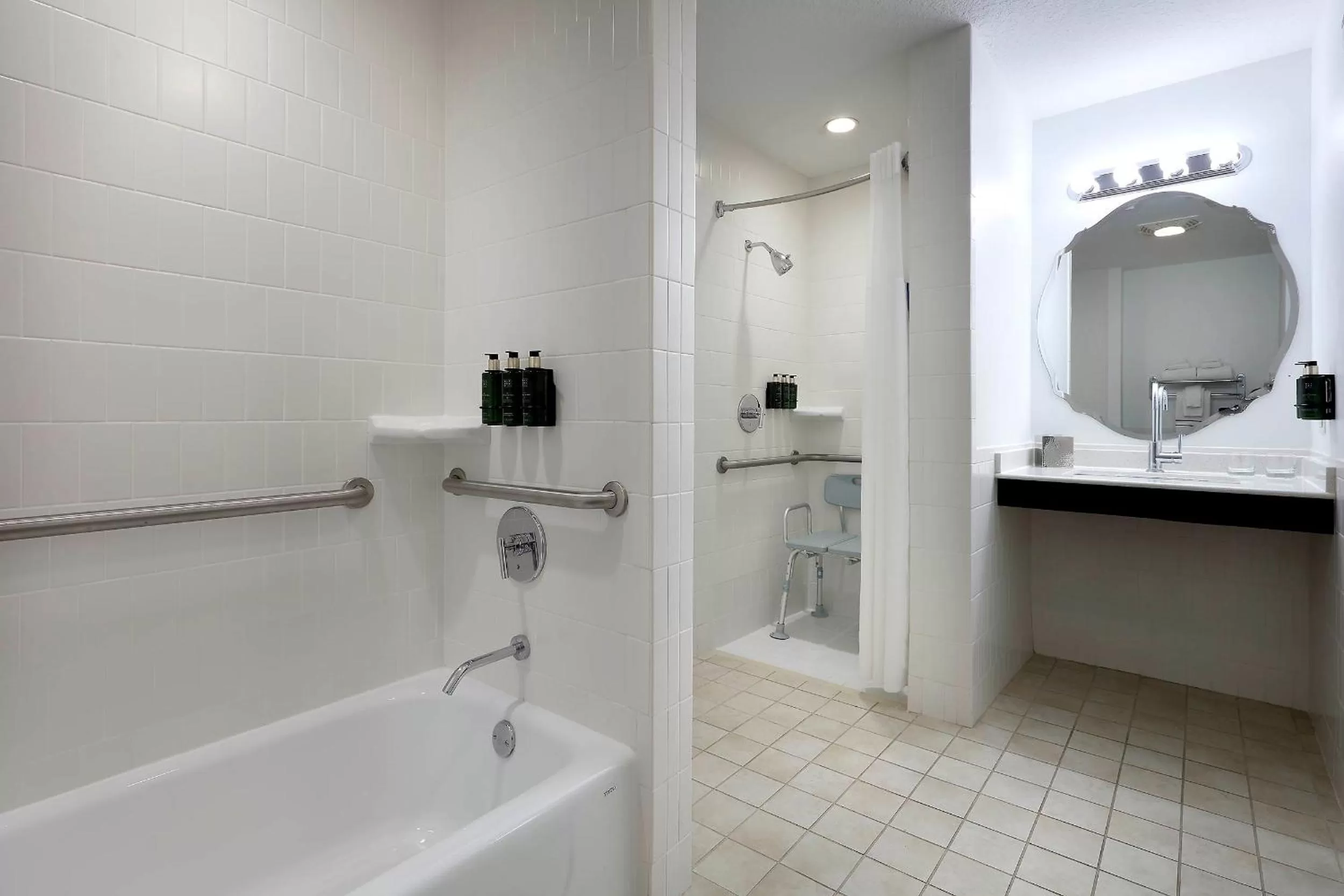 Bathroom in Meliá Orlando Celebration