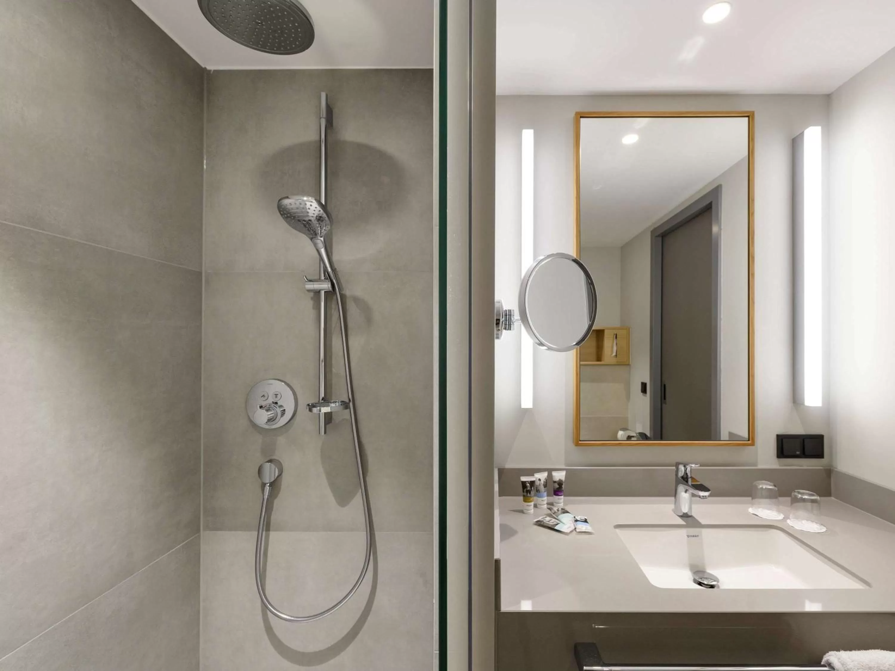 Photo of the whole room in Mercure München City Schwabing