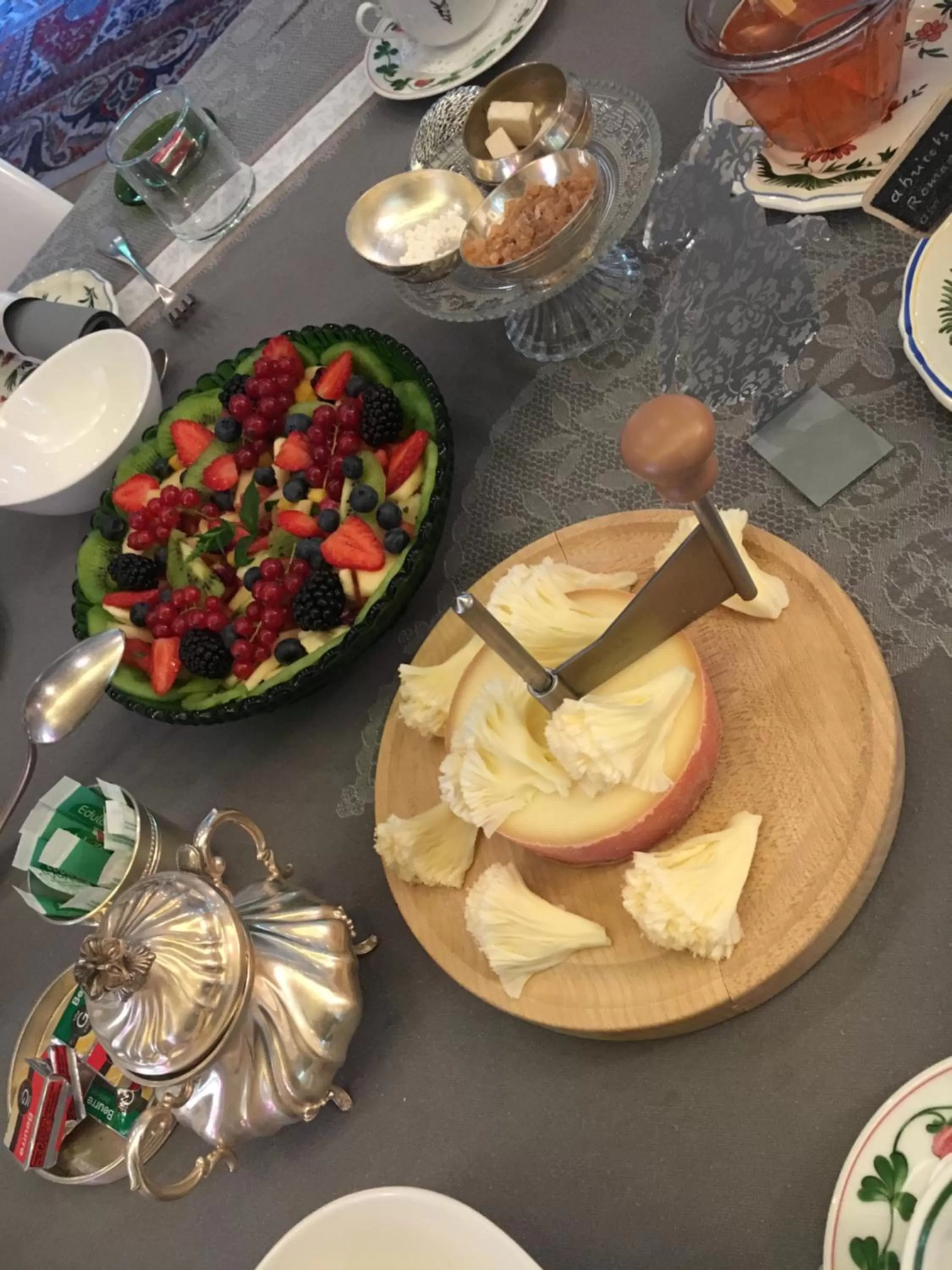 Food in Peonia at Home - Maison d'hôtes d'exception