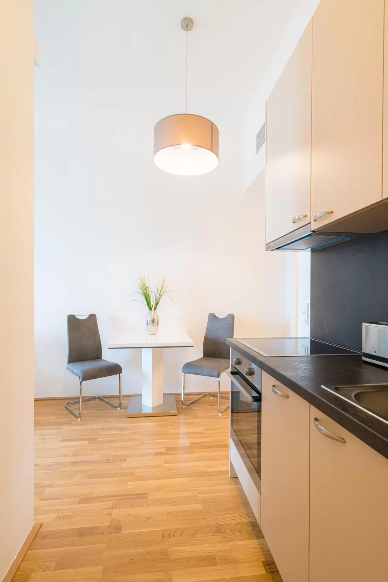 Vienna Residence, Marina Tower - Danube