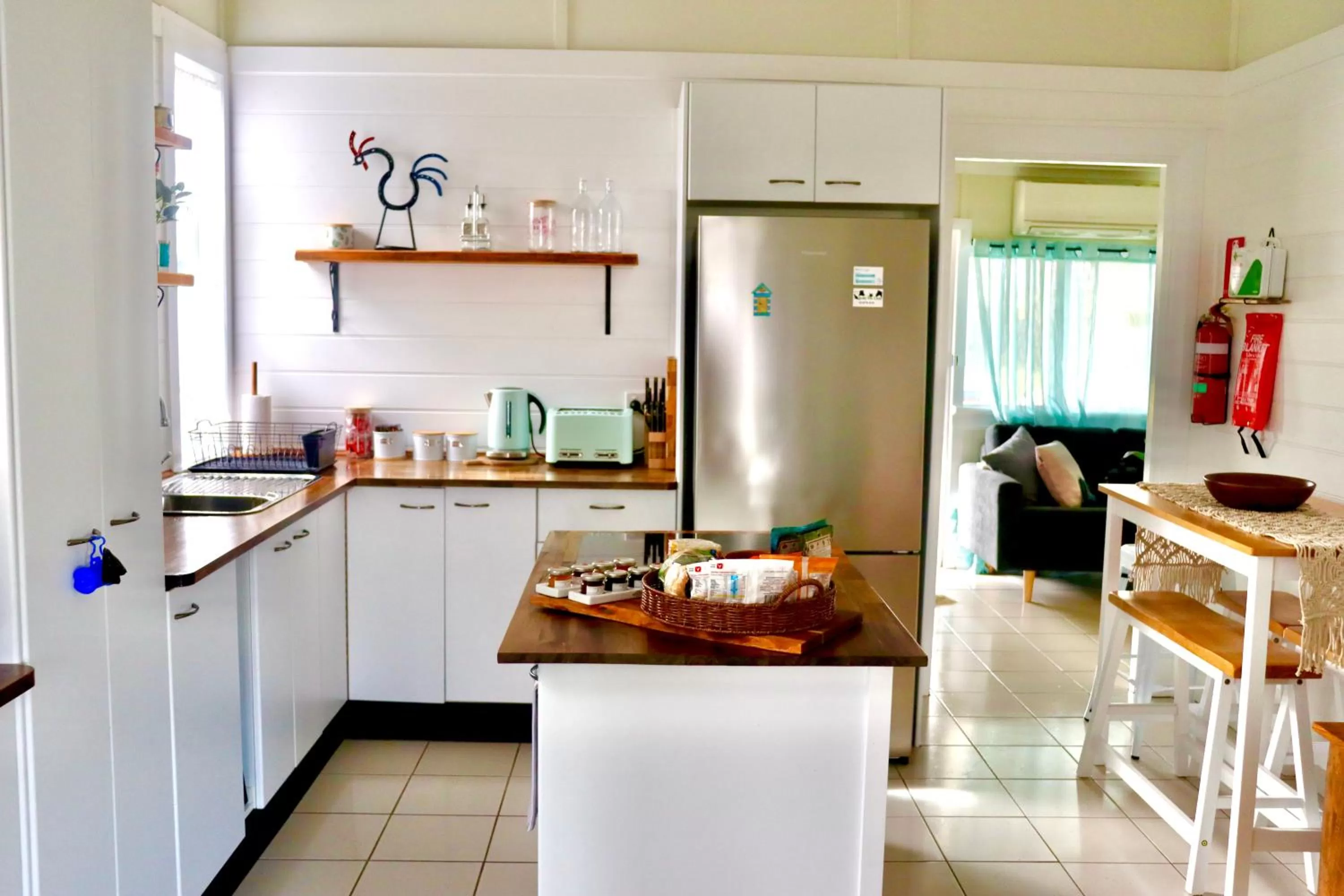 Kitchen/Kitchenette in Clover Cottage Uralla