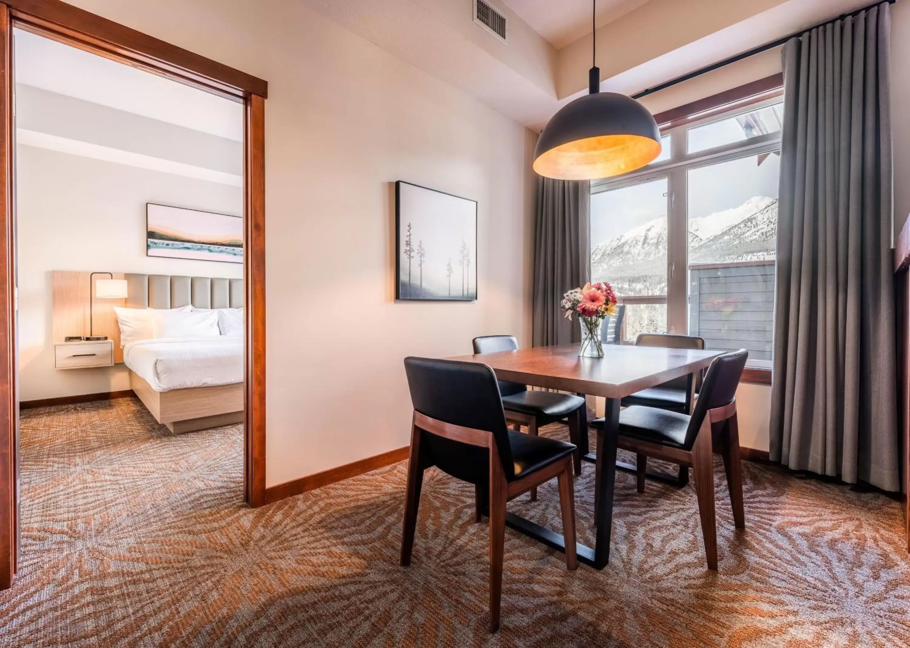 Two-Bedroom Apartment with Mountain View in Blackstone Mountain Lodge by CLIQUE Two-Bedroom Apartment with Mountain View in Blackstone Mountain Lodge by CLIQUE