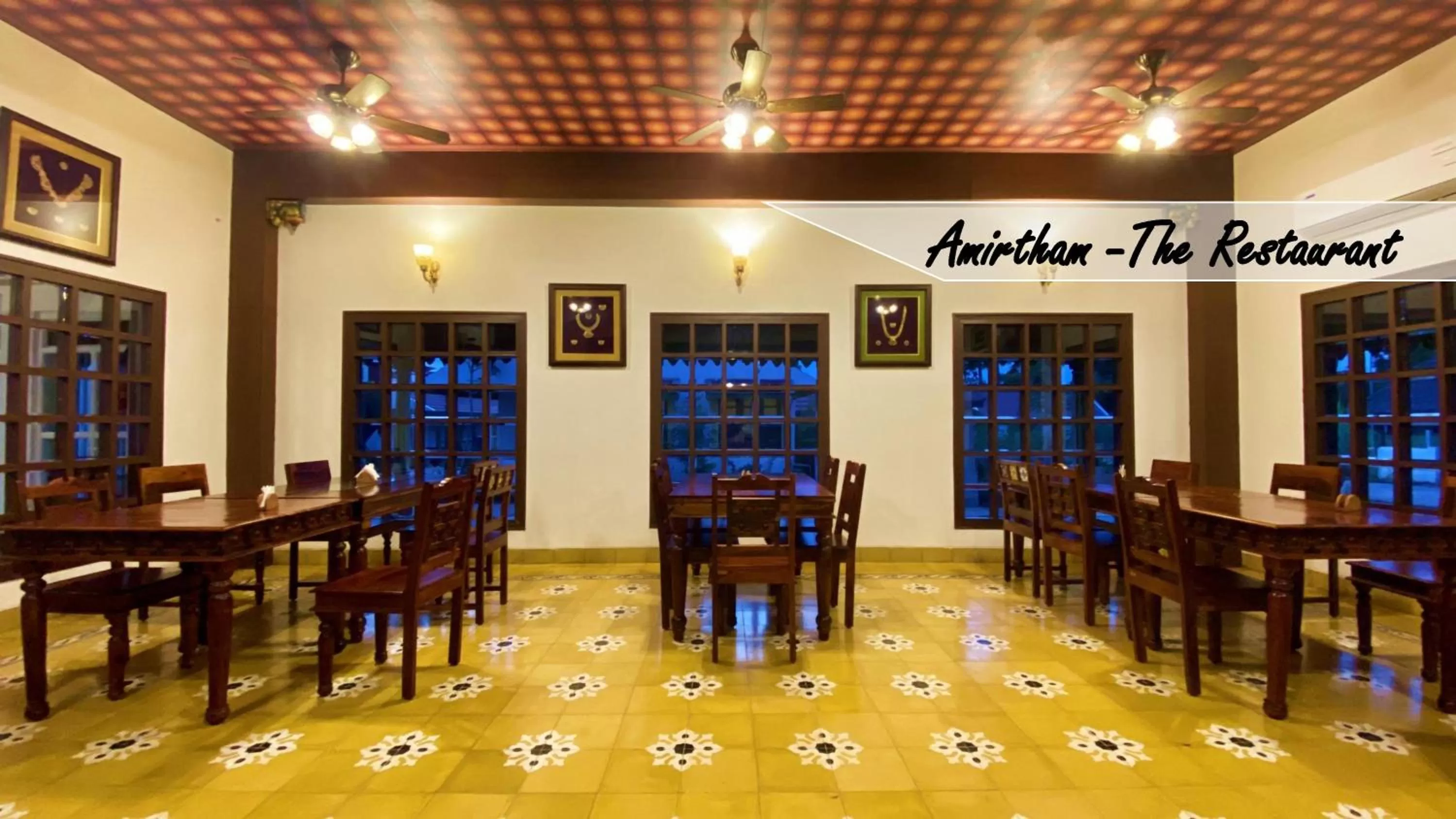 Restaurant/places to eat in Marutham Village Resort
