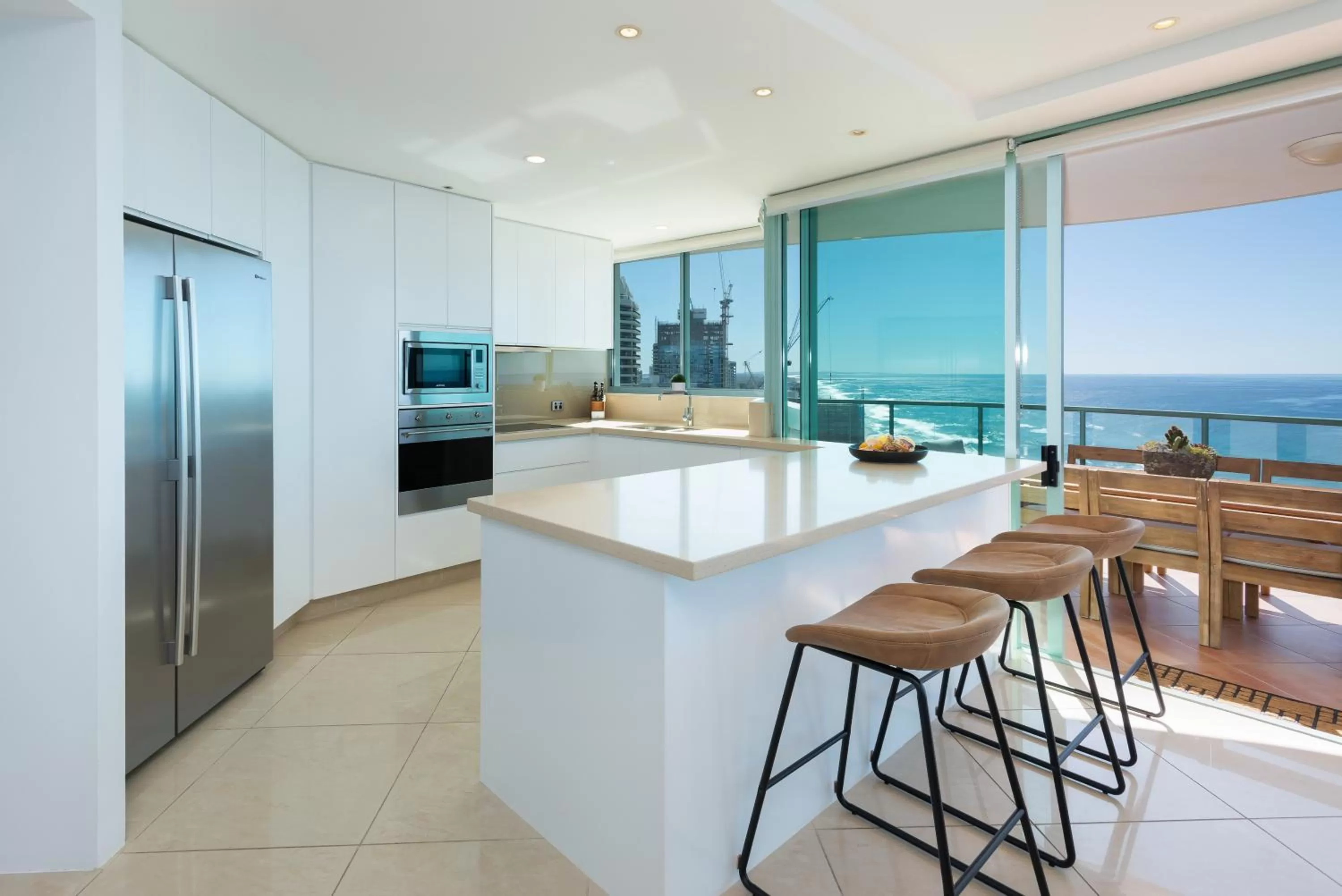 Kitchen or kitchenette in The Waterford on Main Beach