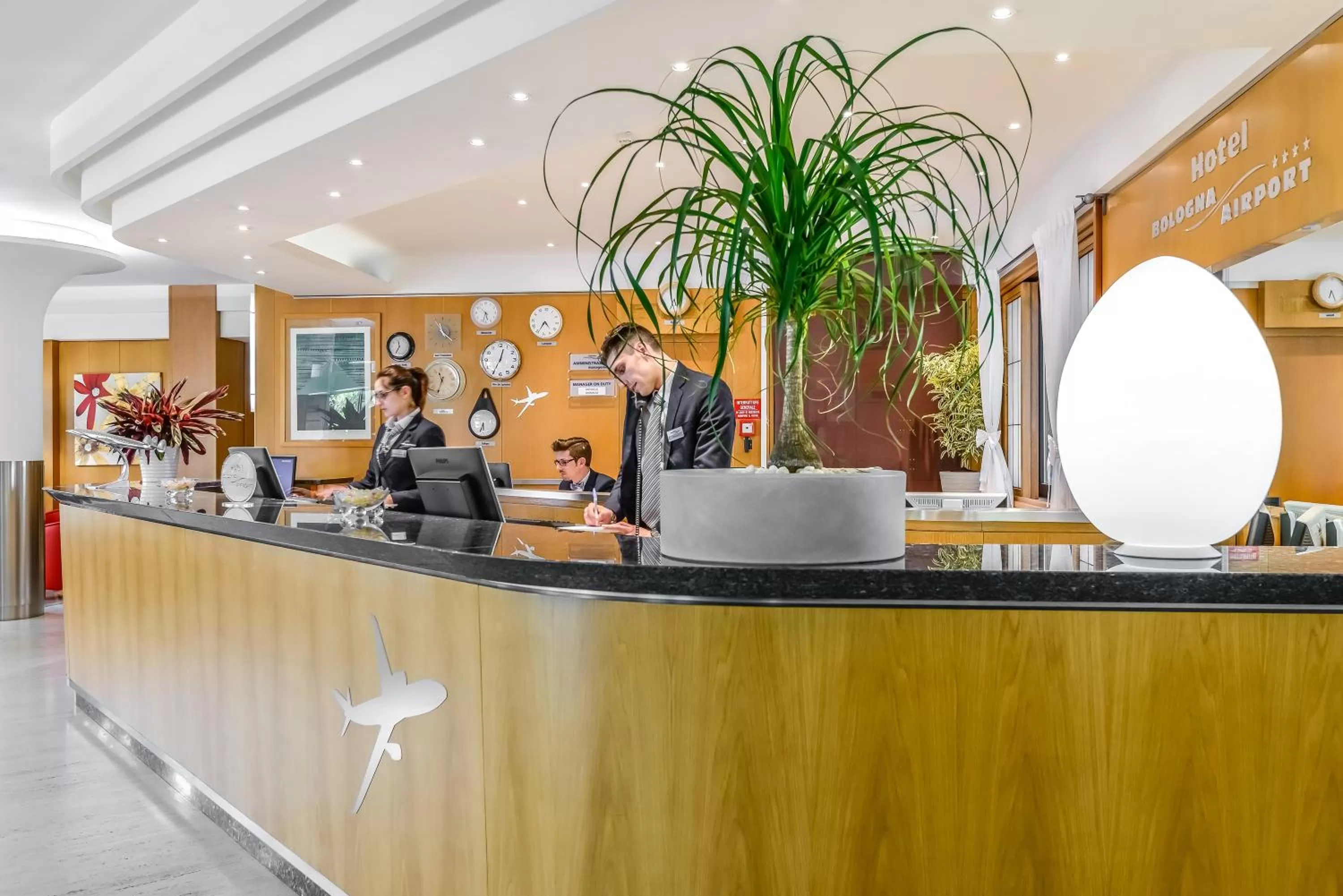 Lobby or reception in Hotel Bologna Airport