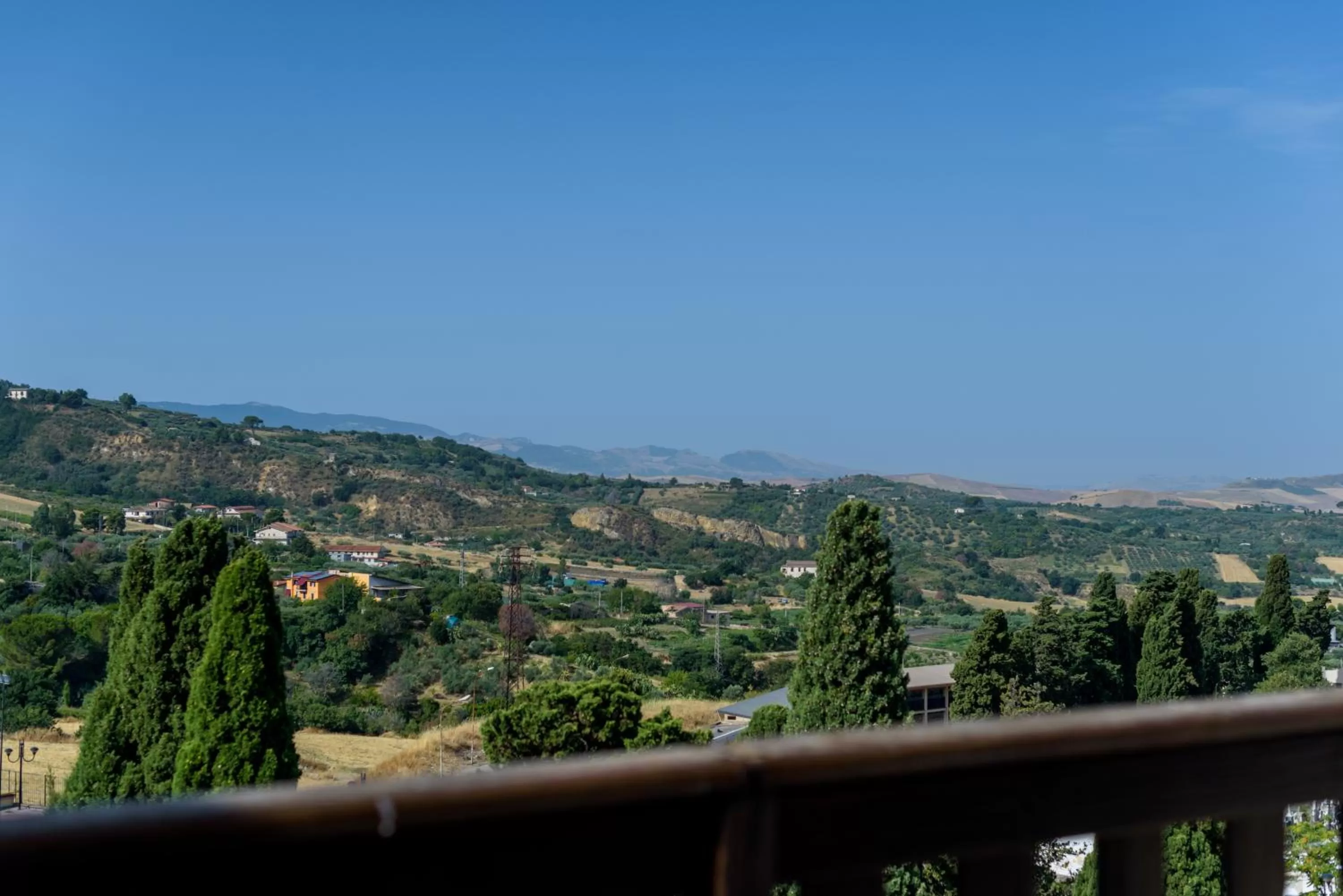 Mountain view in Corleone GUESTHOUSE