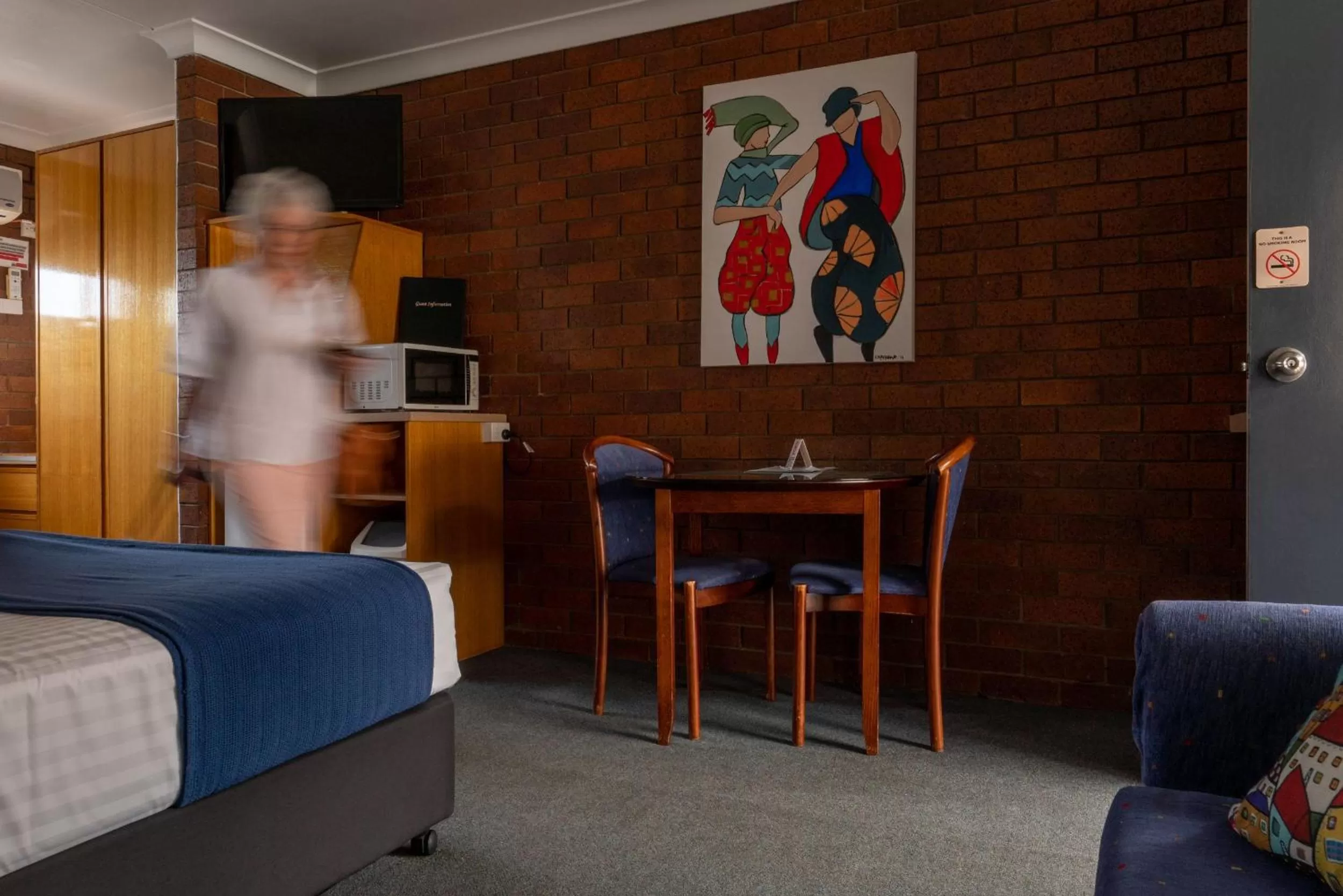 Country Pathfinder Motor Inn