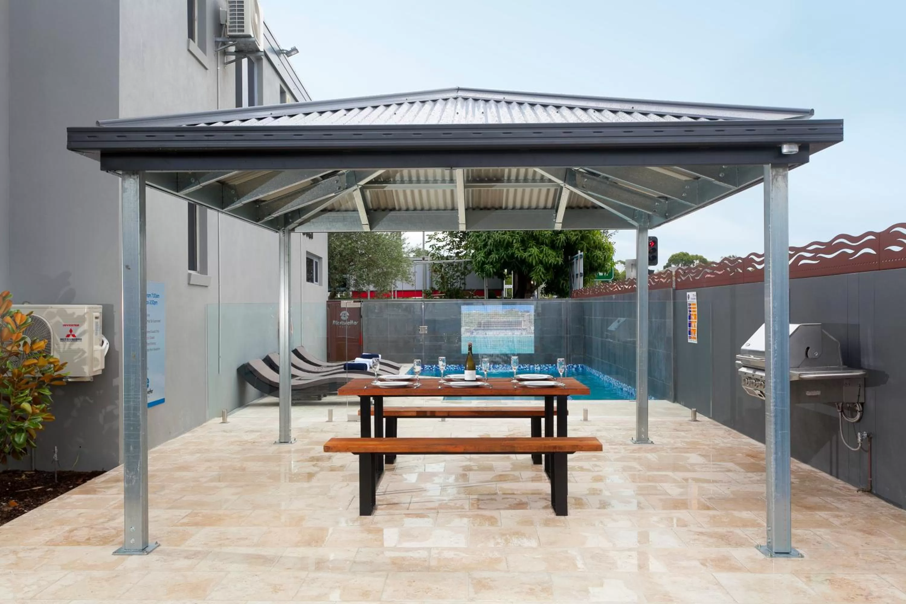 Food in Merewether Motel