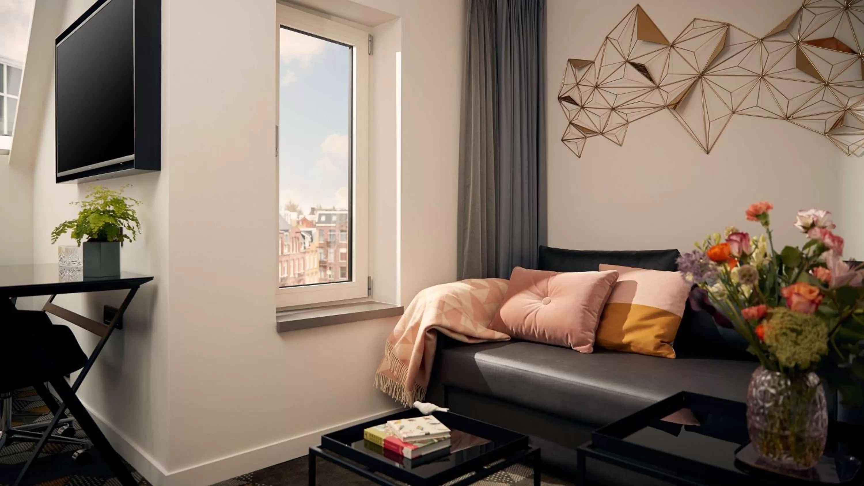 Bedroom in Park Plaza Vondelpark Amsterdam