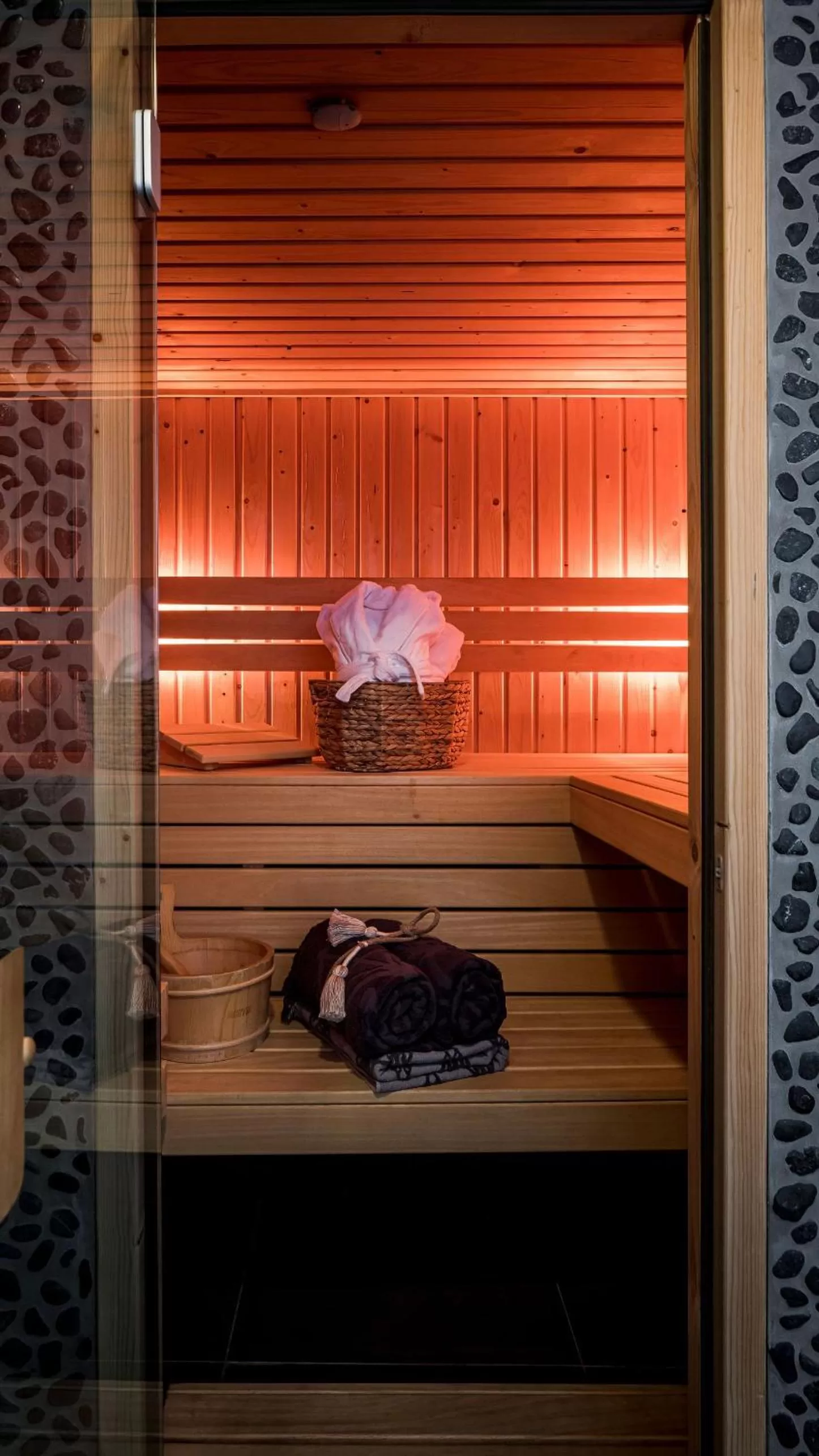 Sauna in Romantic Wellness BnB Noordwijk
