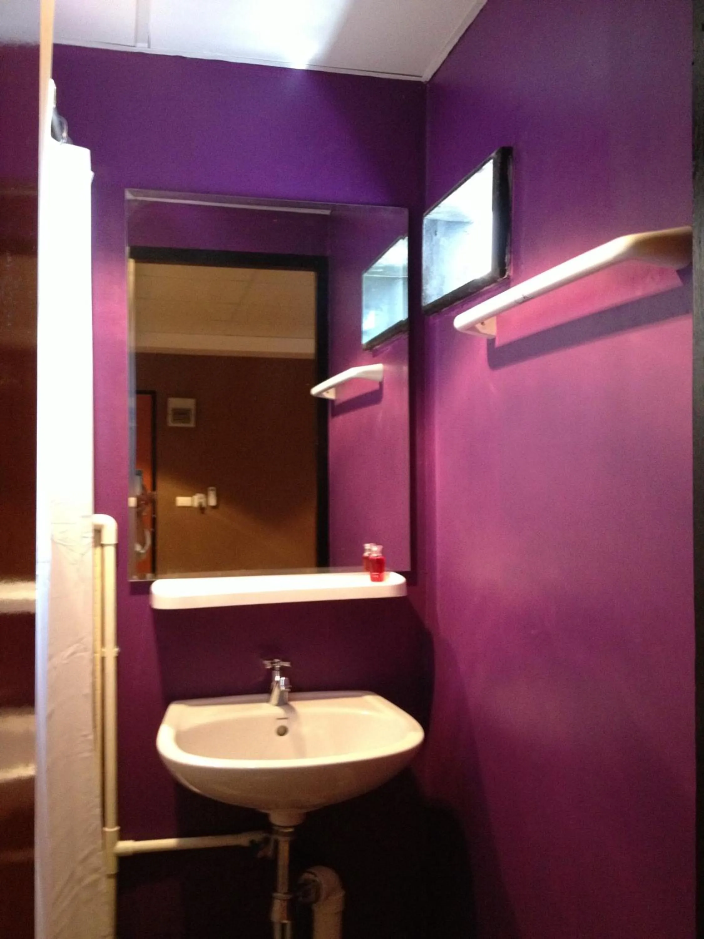 Bathroom in Room@Doze