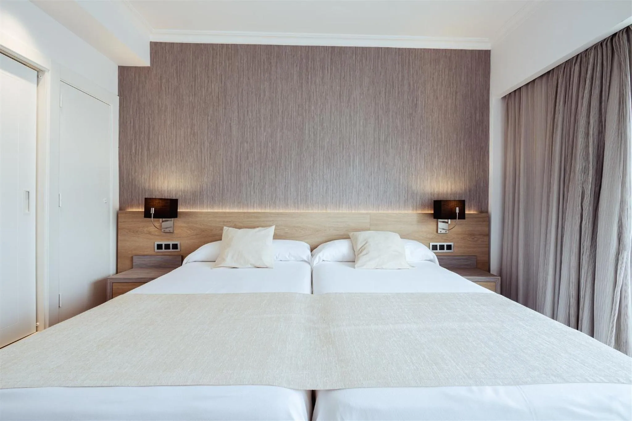 Bed in Hotel Simbad Ibiza